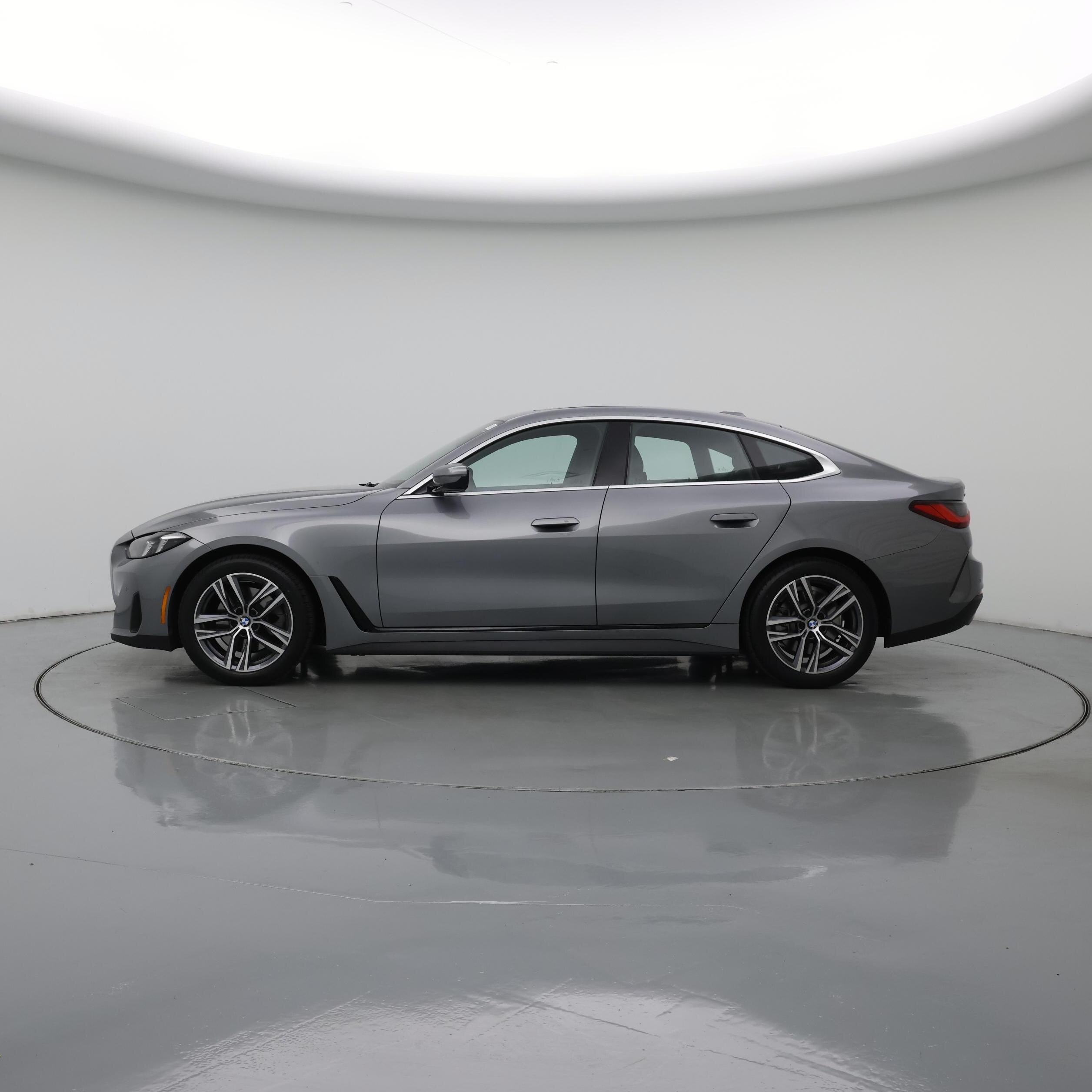 Thumbnail: 2025 BMW 4 Series - 3