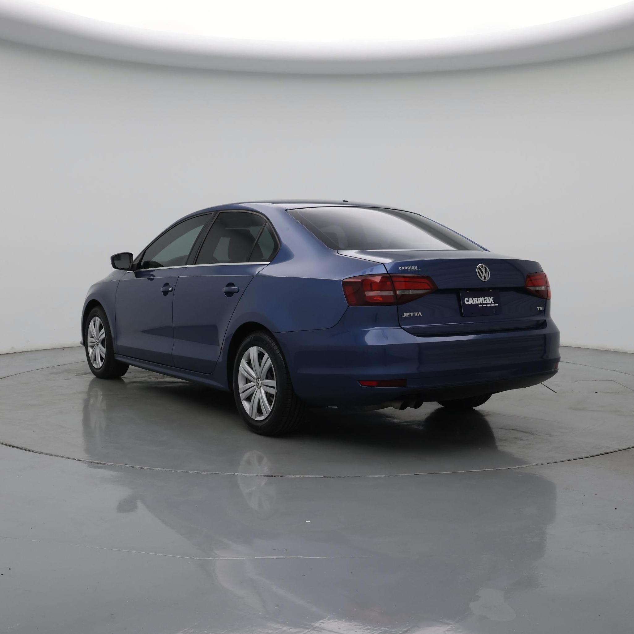 Thumbnail: 2017 Volkswagen Jetta - 2