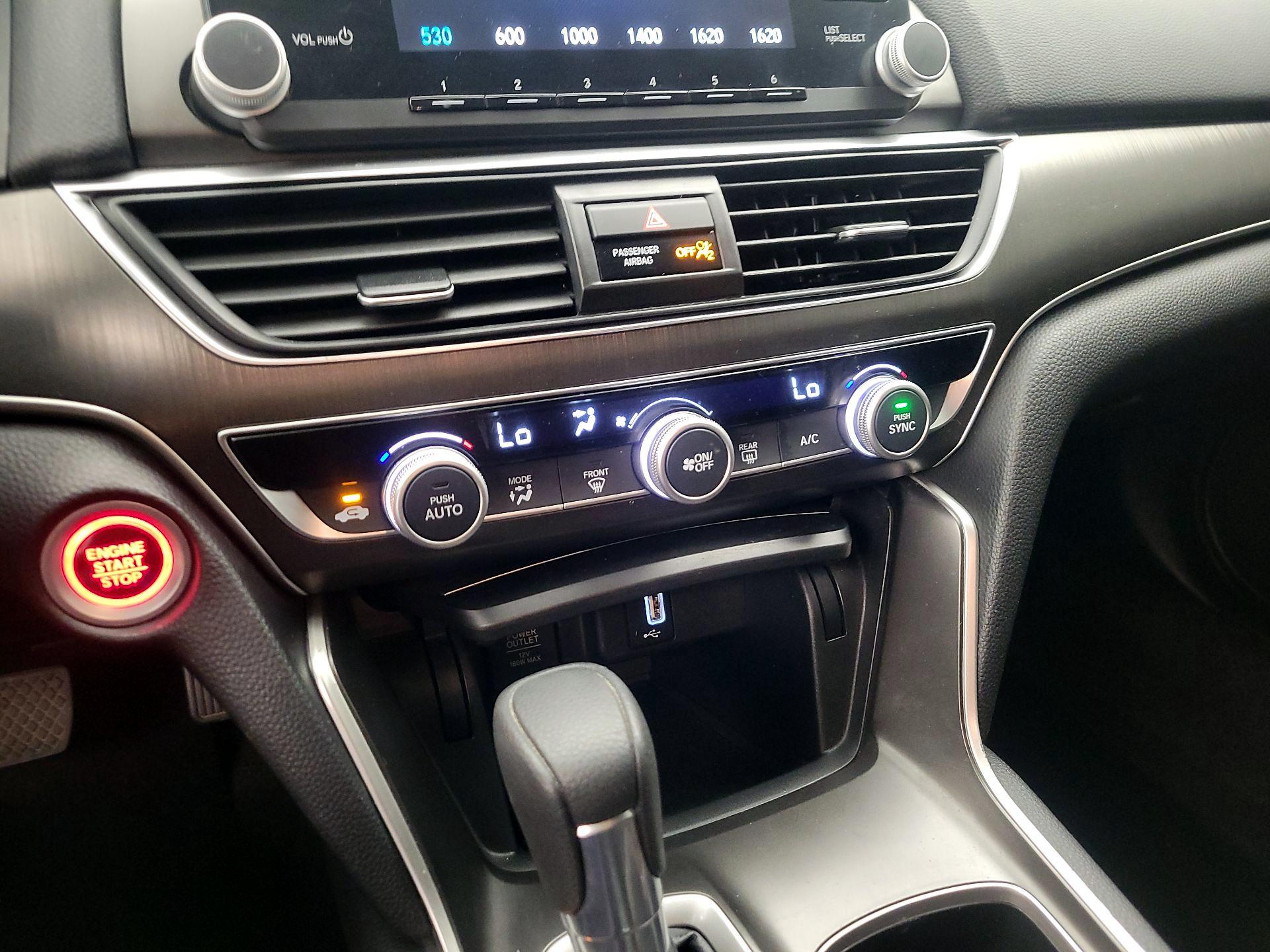 Thumbnail: 2018 Honda Accord - 16
