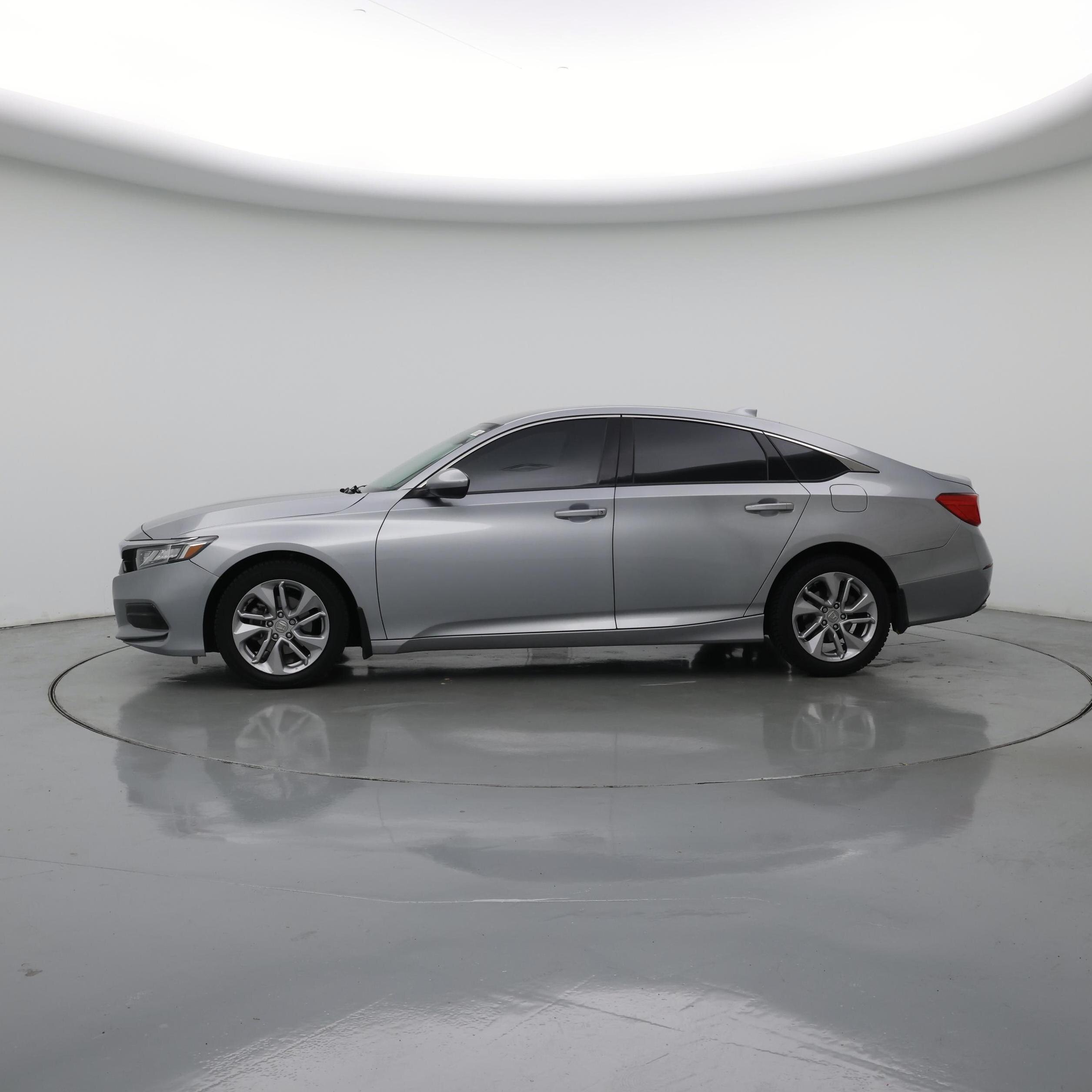 Thumbnail: 2018 Honda Accord - 3