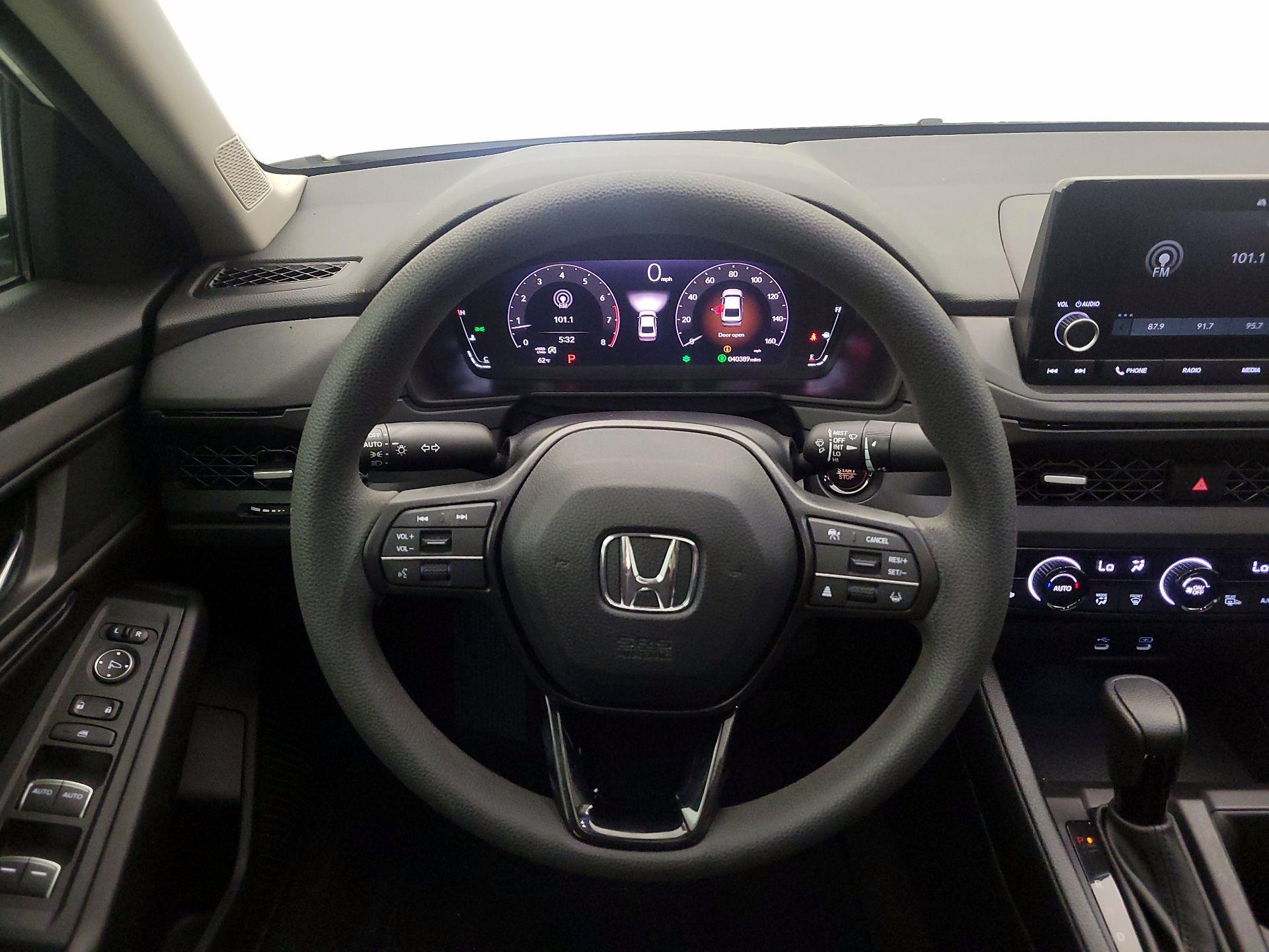 Thumbnail: 2023 Honda Accord - 10