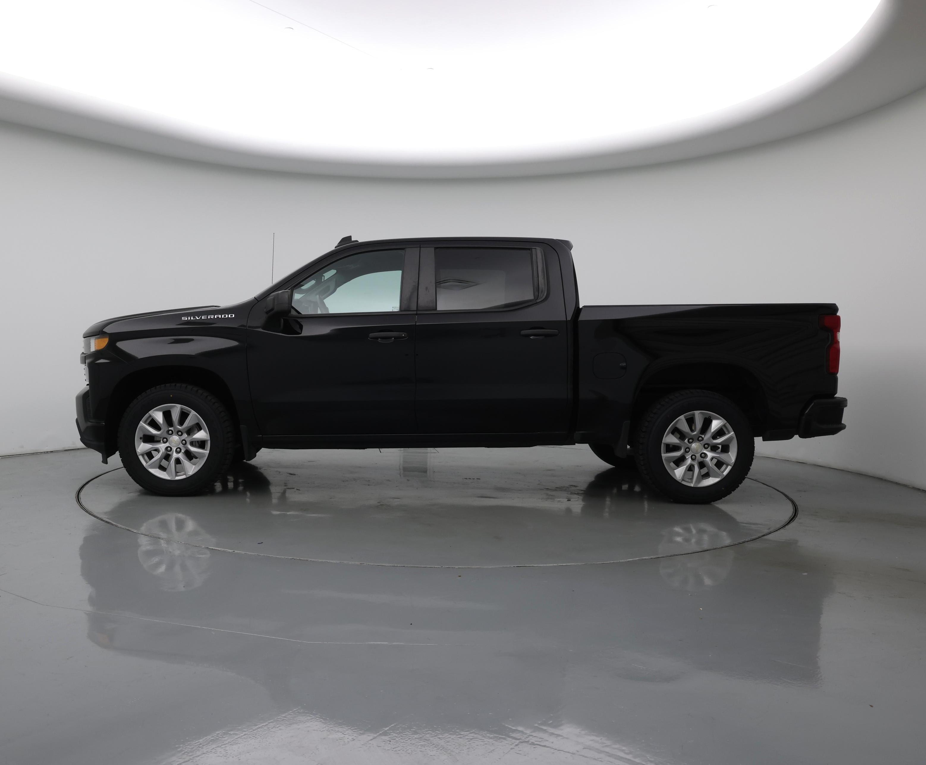 Thumbnail: 2022 Chevrolet Silverado 1500 - 3