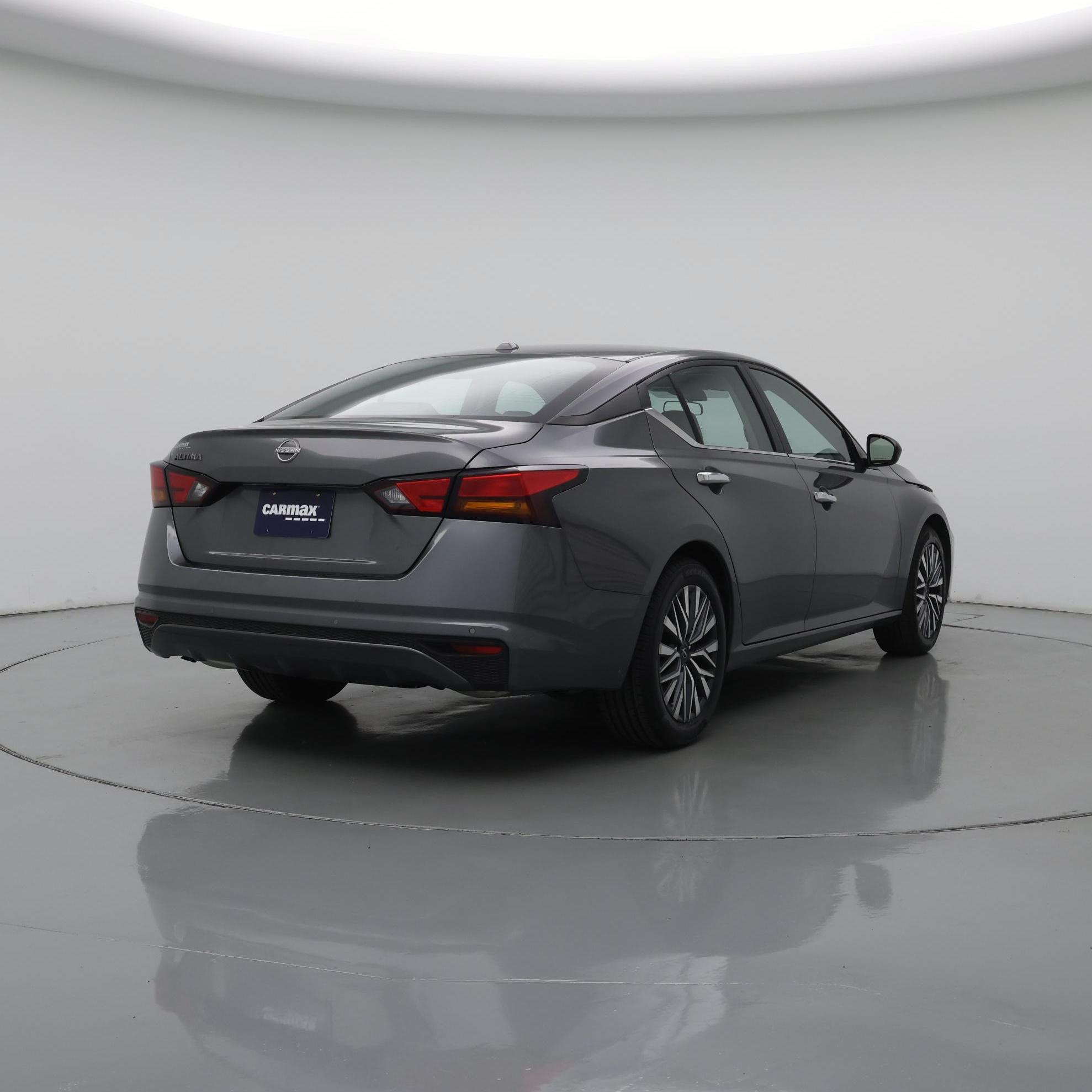 Thumbnail: 2025 Nissan Altima - 8