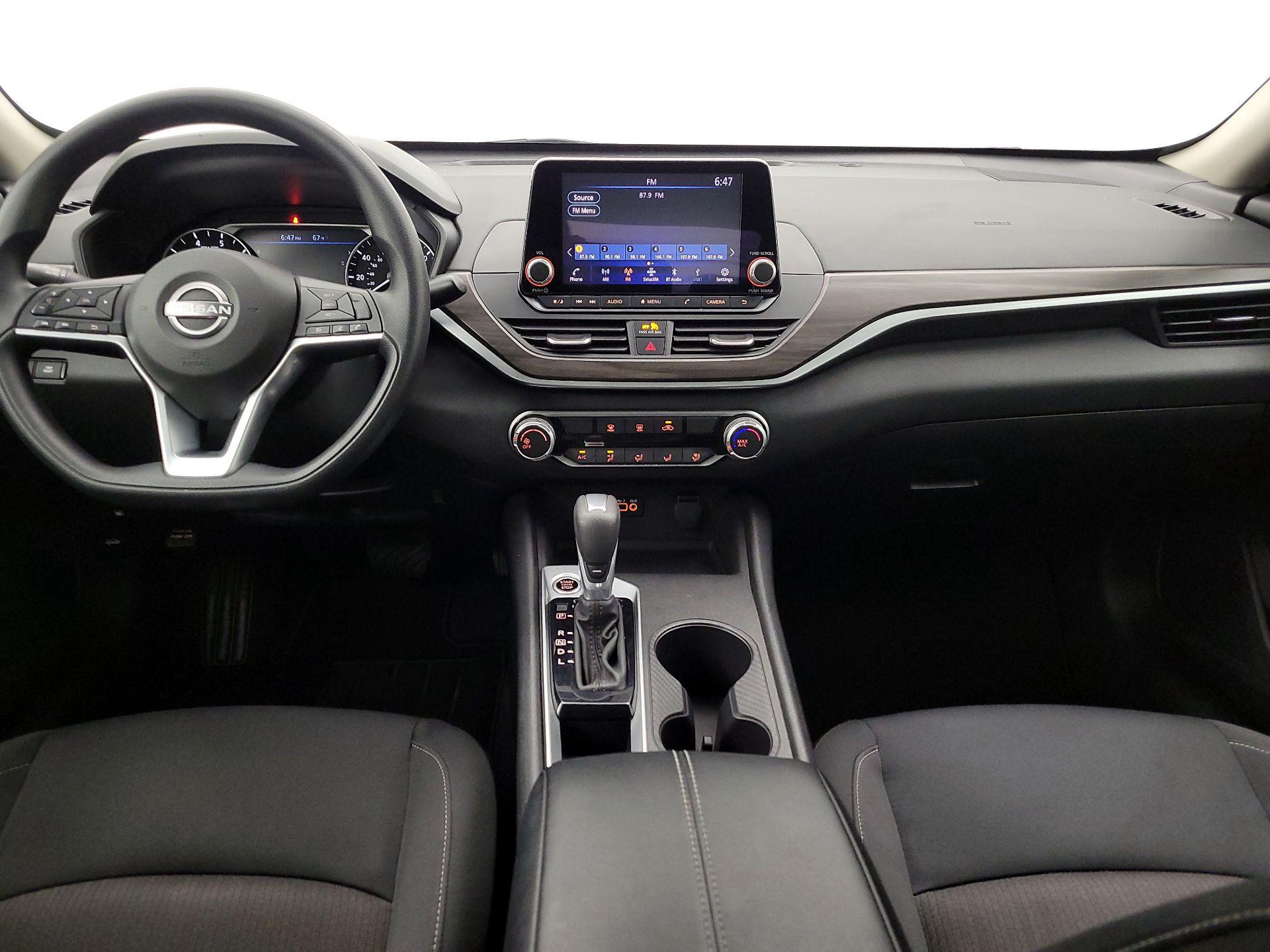Thumbnail: 2025 Nissan Altima - 9