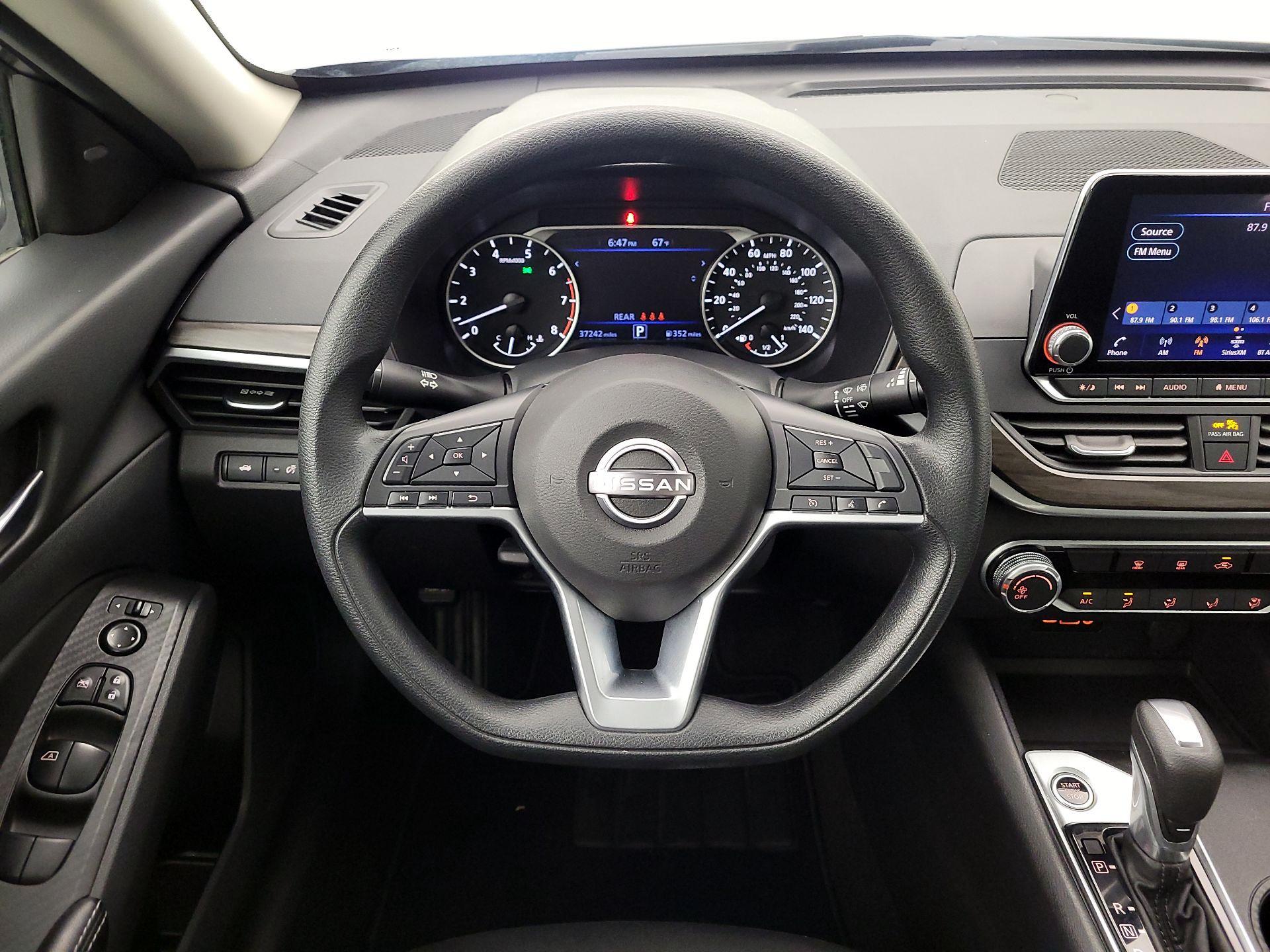 Thumbnail: 2025 Nissan Altima - 10
