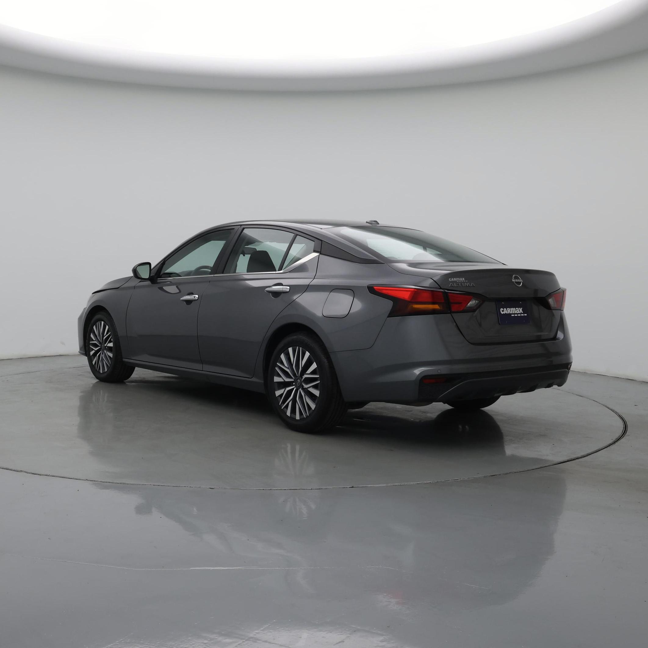 Thumbnail: 2025 Nissan Altima - 2