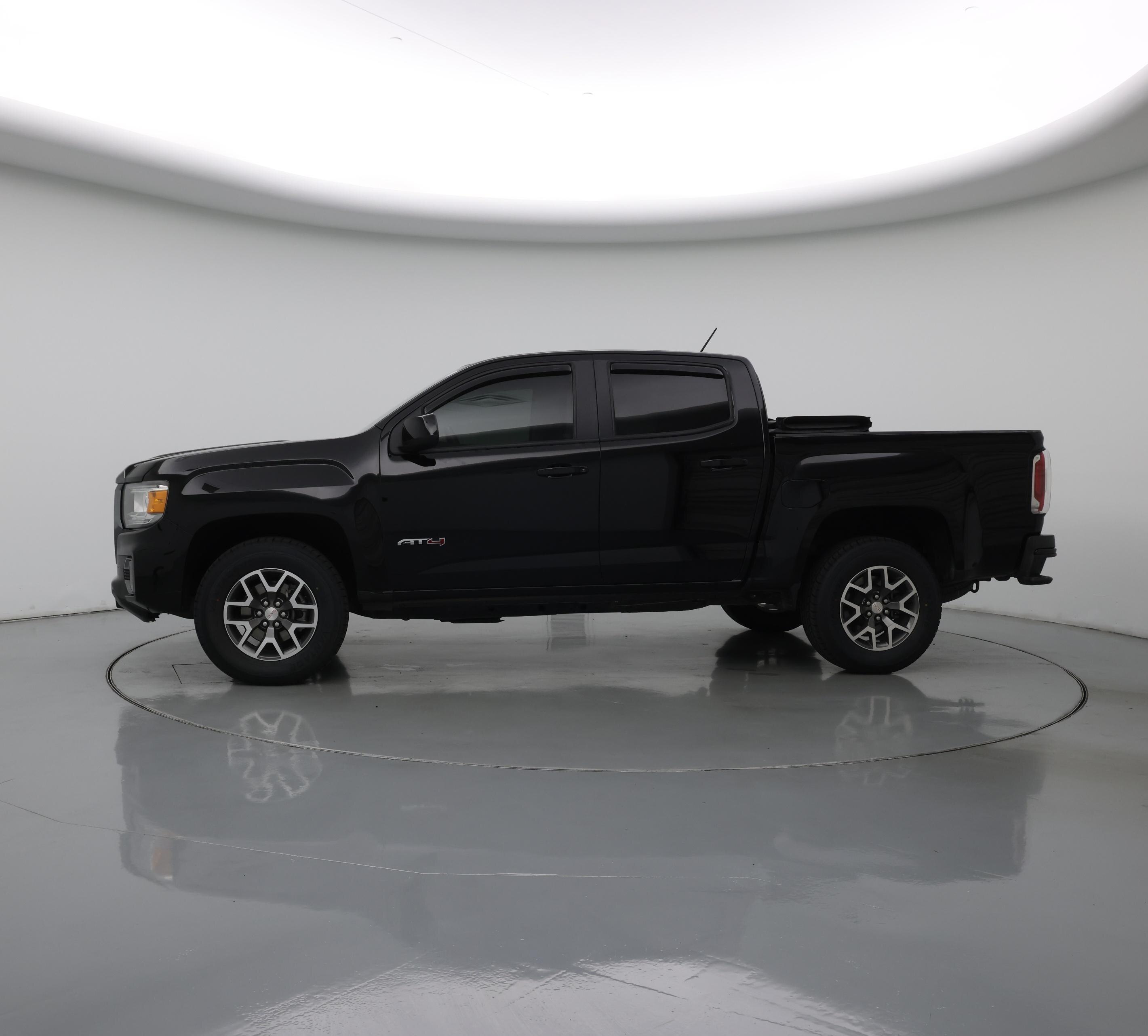 Thumbnail: 2021 GMC Canyon - 3