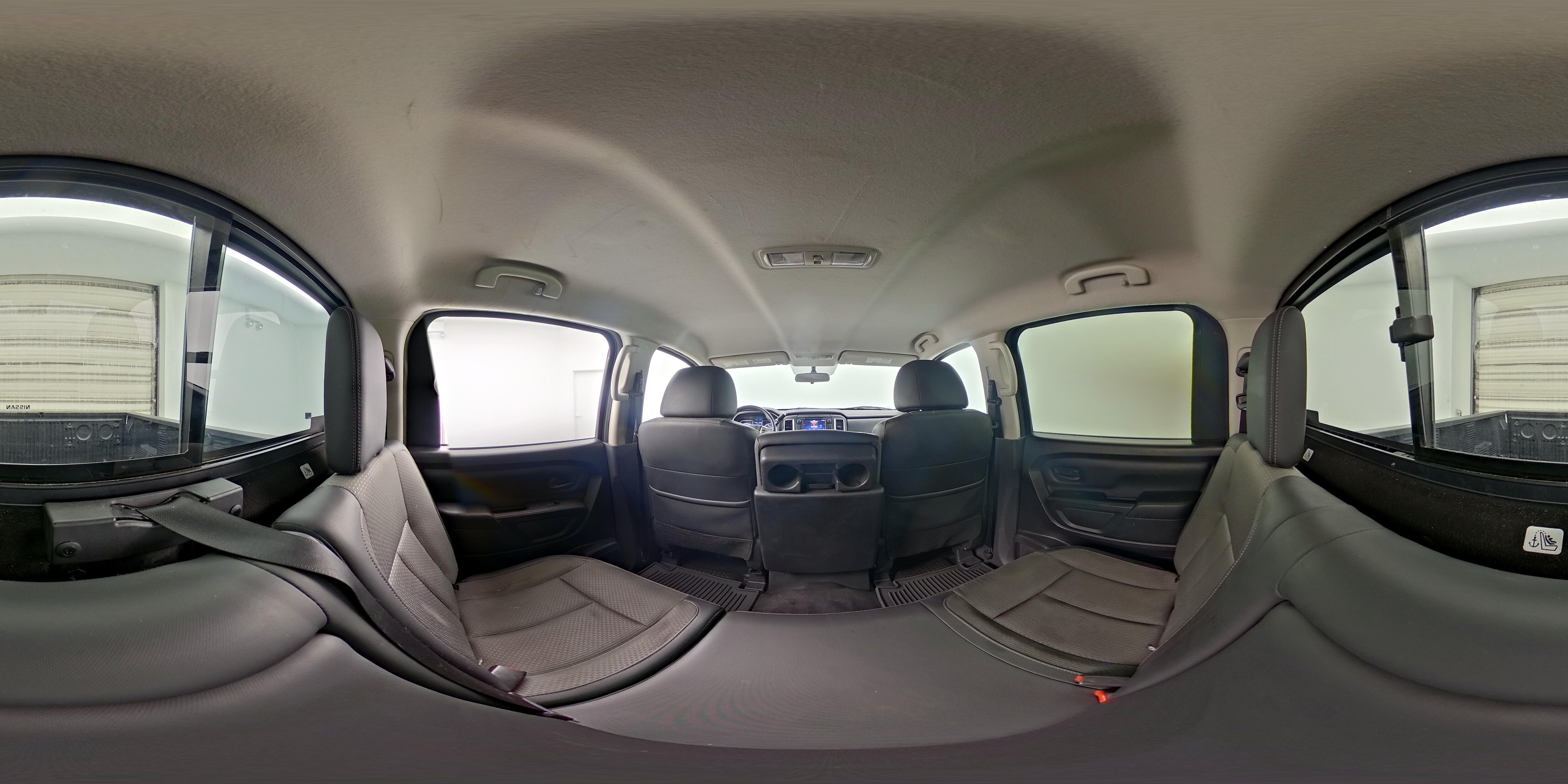2019 Nissan Titan S - Photo 25