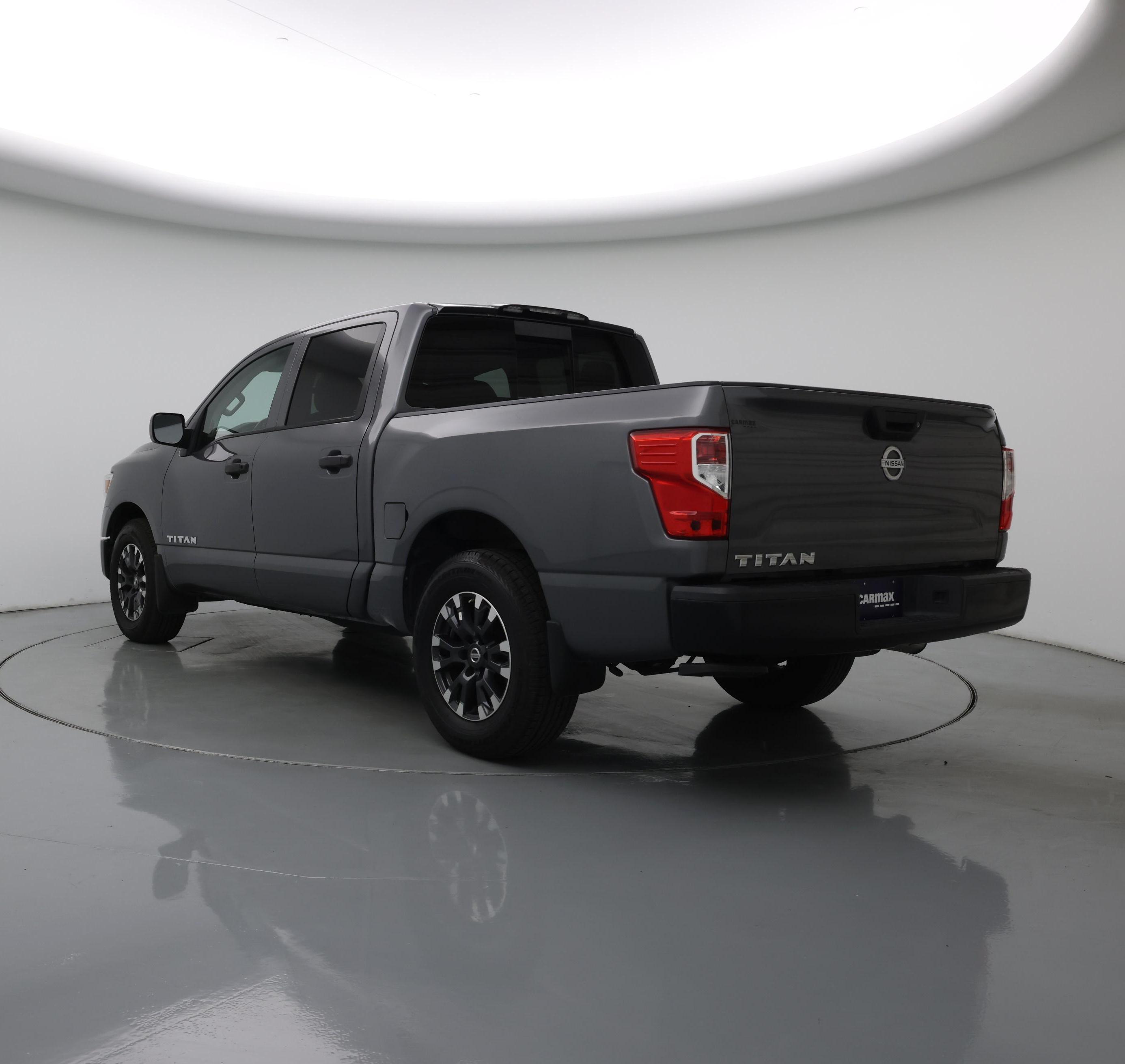 Thumbnail: 2019 Nissan Titan - 2