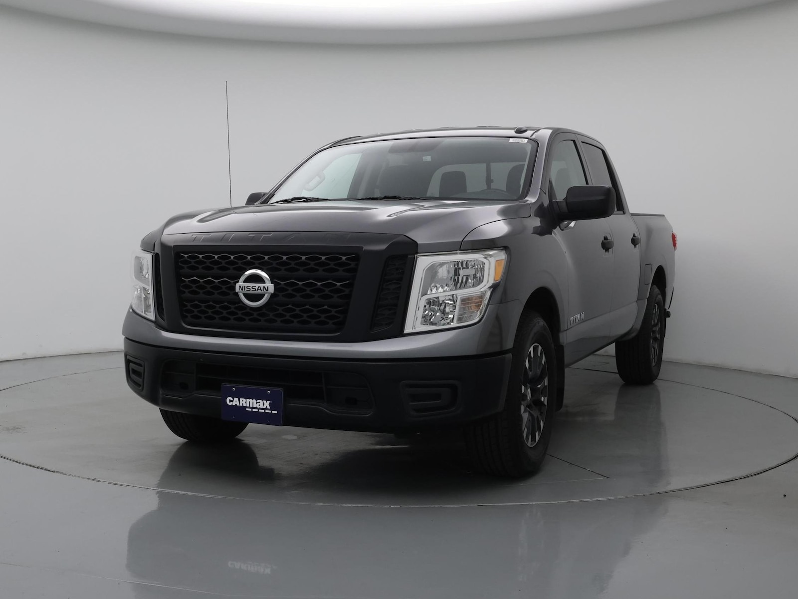 2019 Nissan Titan S - Photo 5