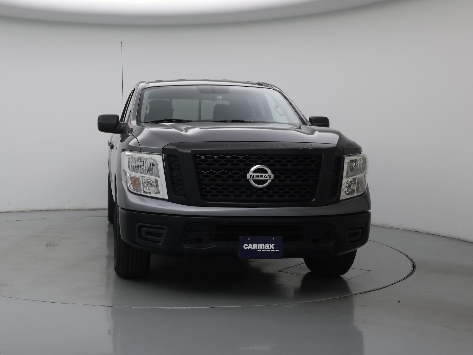 2019 Nissan Titan S - Photo 6