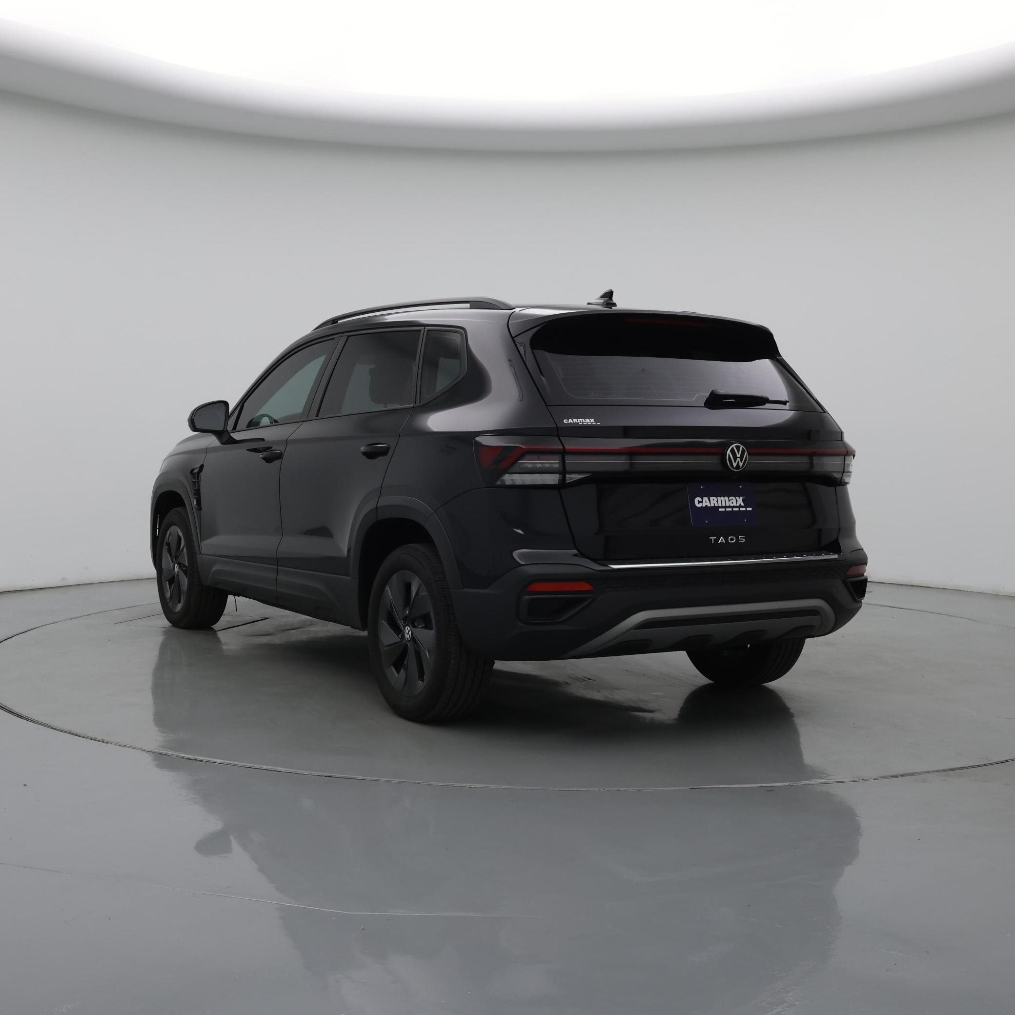 Thumbnail: 2025 Volkswagen Taos - 2