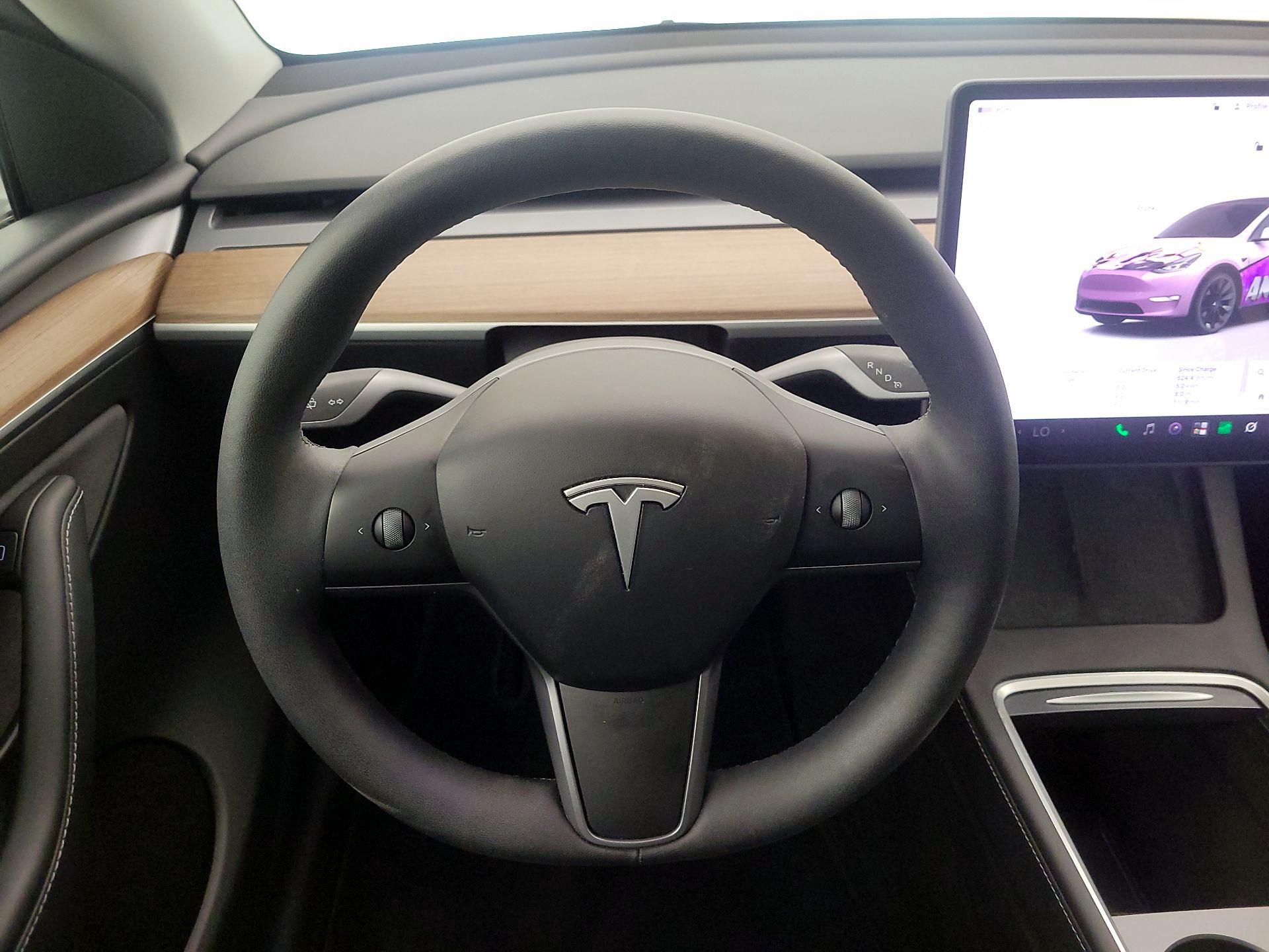 Thumbnail: 2024 Tesla Model Y - 10