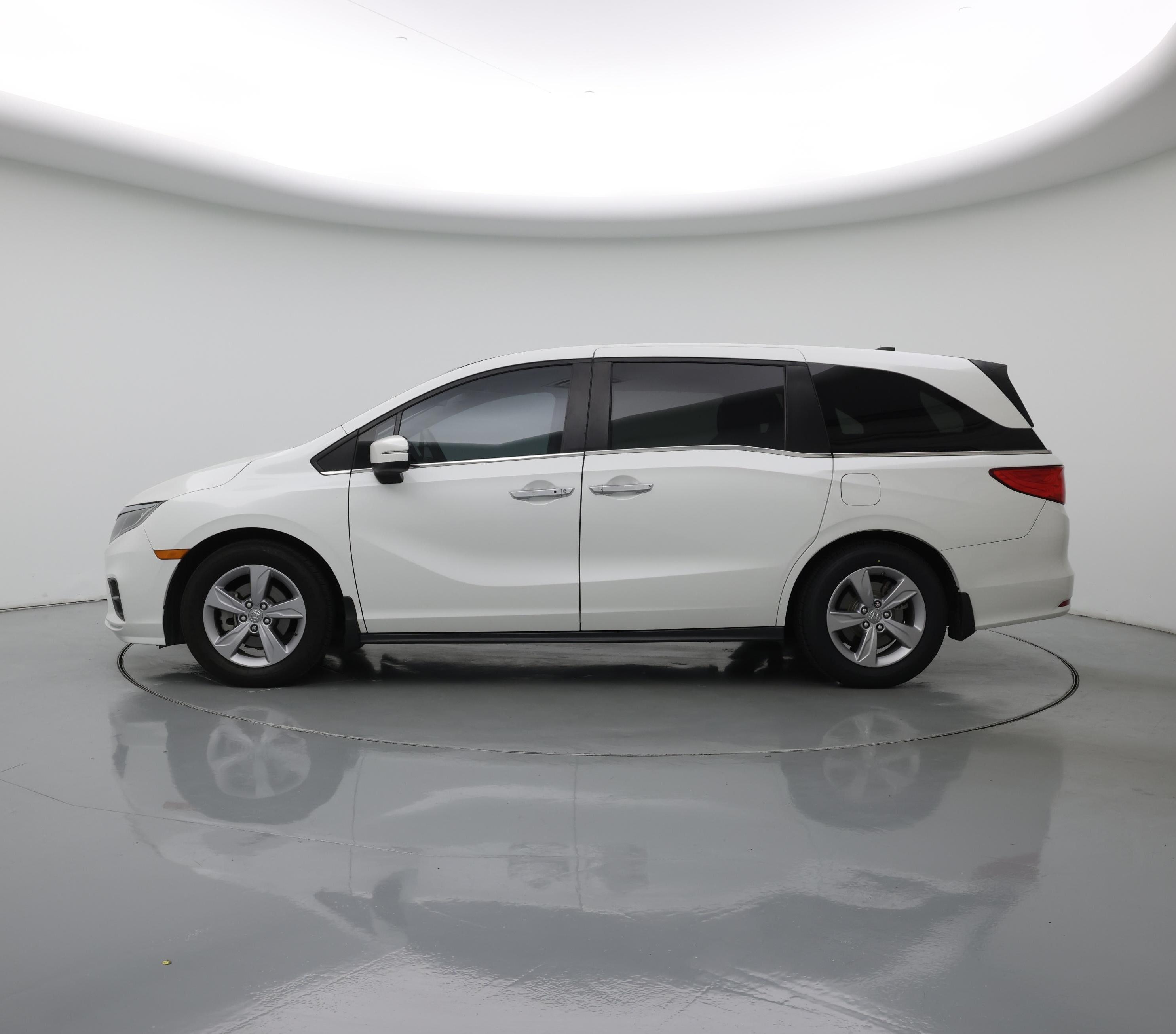 Thumbnail: 2020 Honda Odyssey - 3