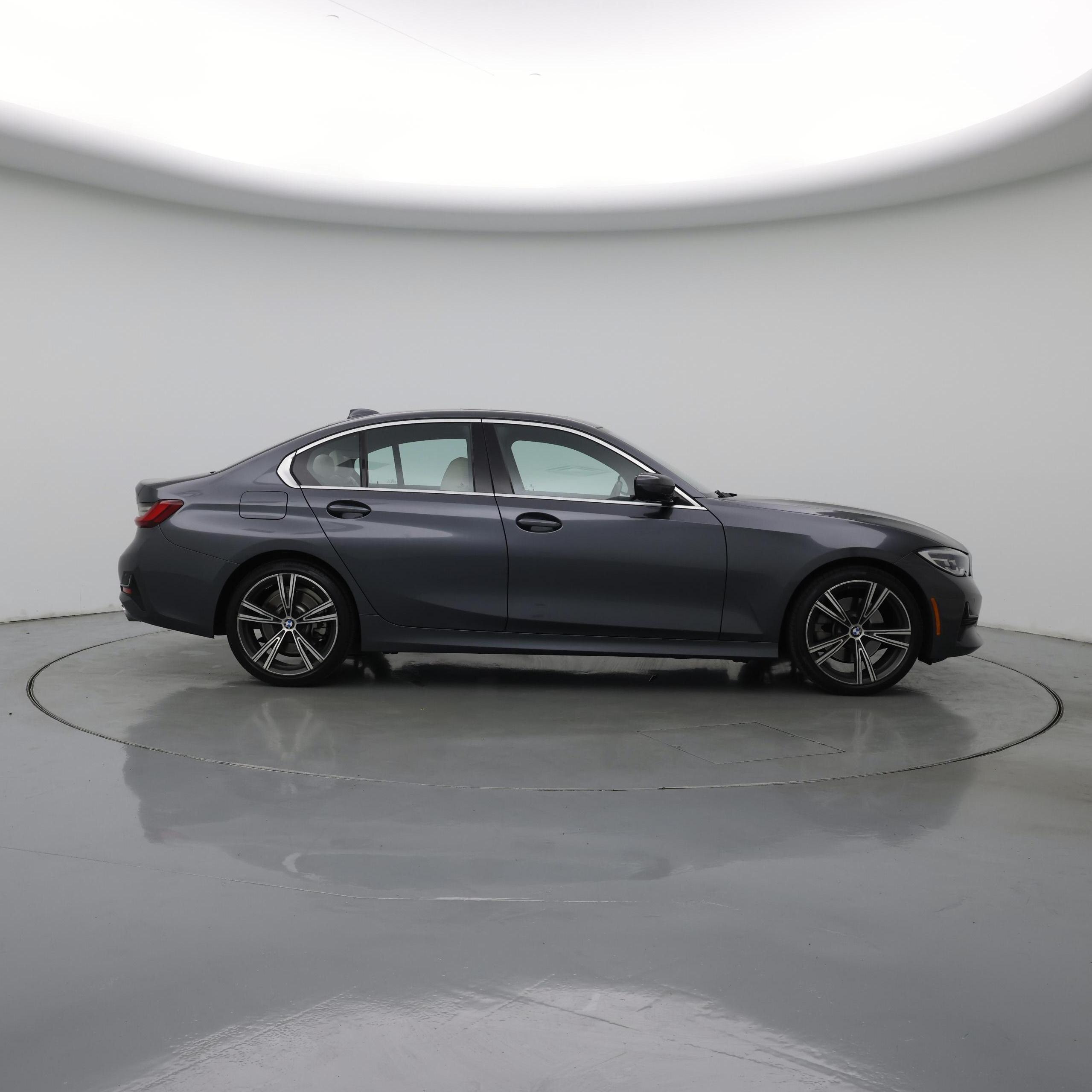 Thumbnail: 2022 BMW 3 Series - 7