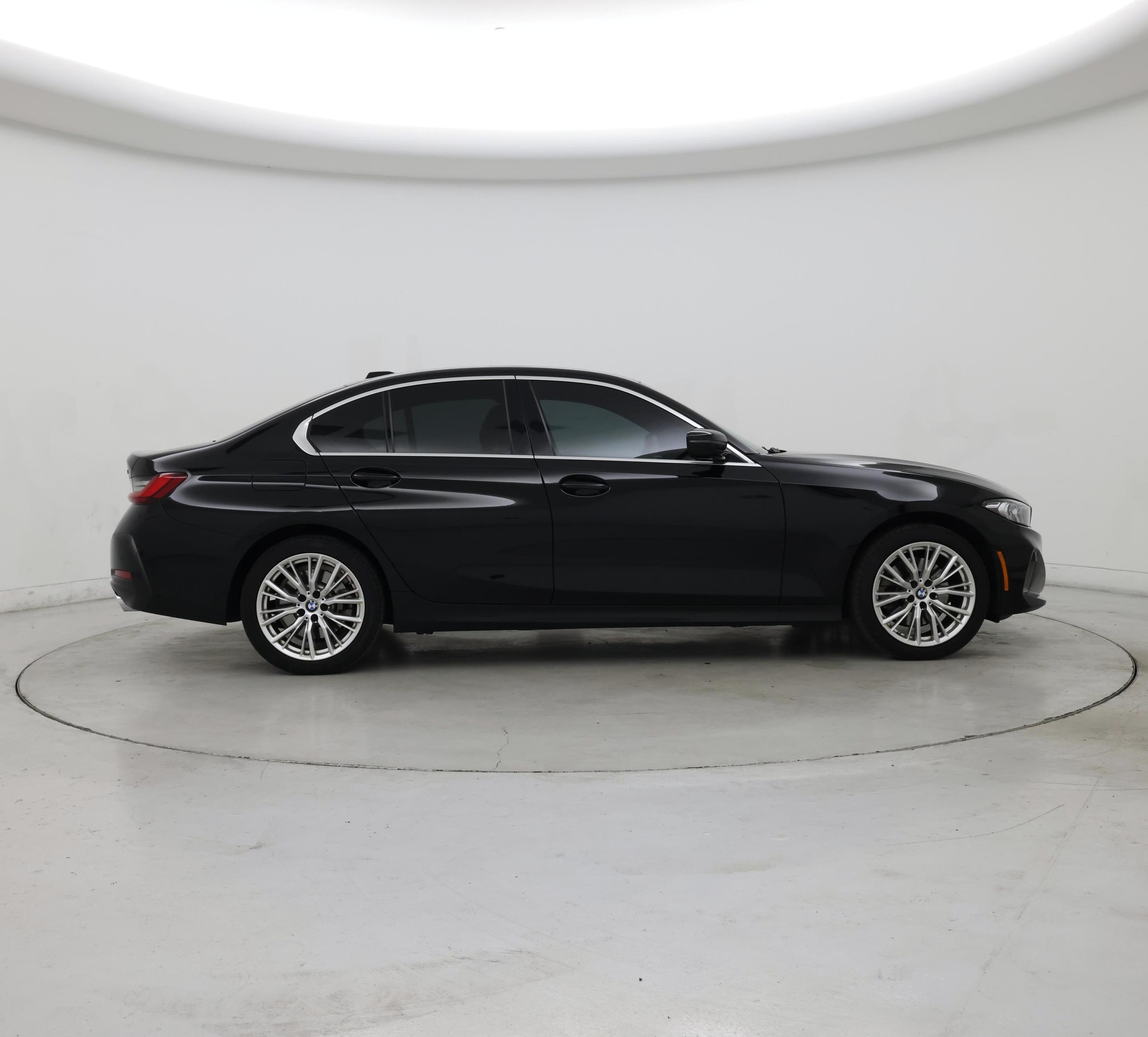Thumbnail: 2024 BMW 3 Series - 7