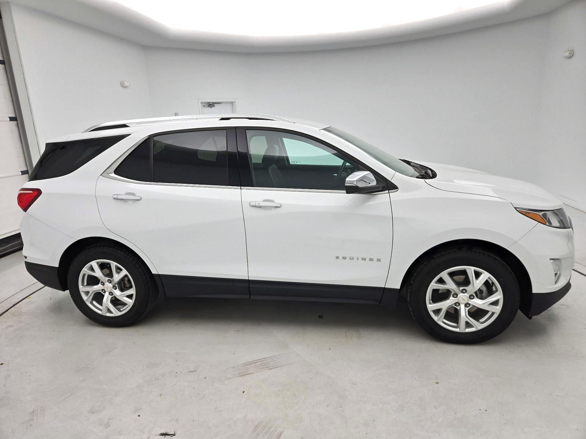 Thumbnail: 2020 Chevrolet Equinox - 4