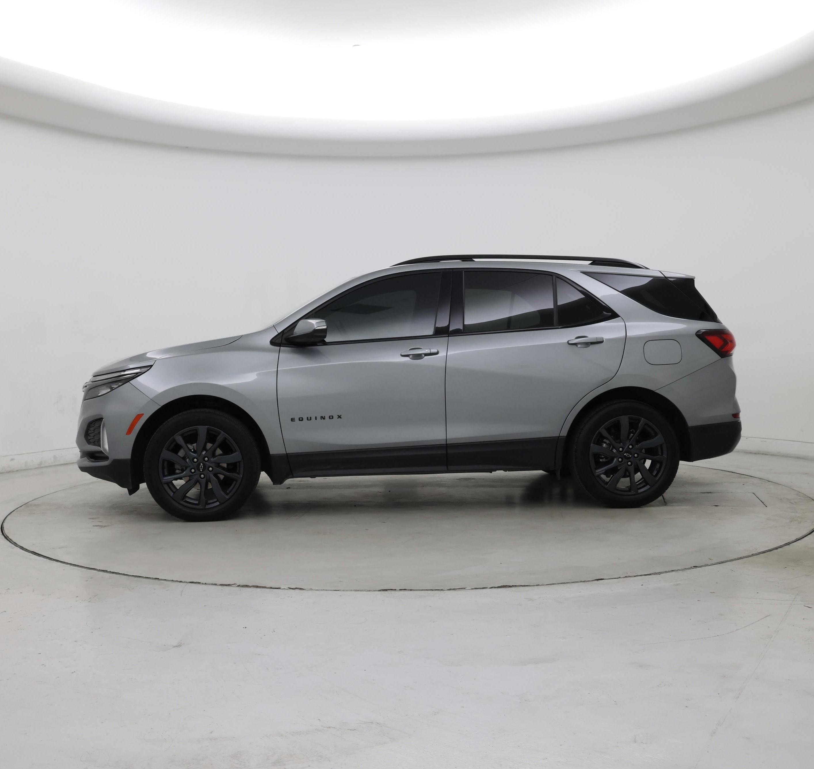Thumbnail: 2023 Chevrolet Equinox - 3