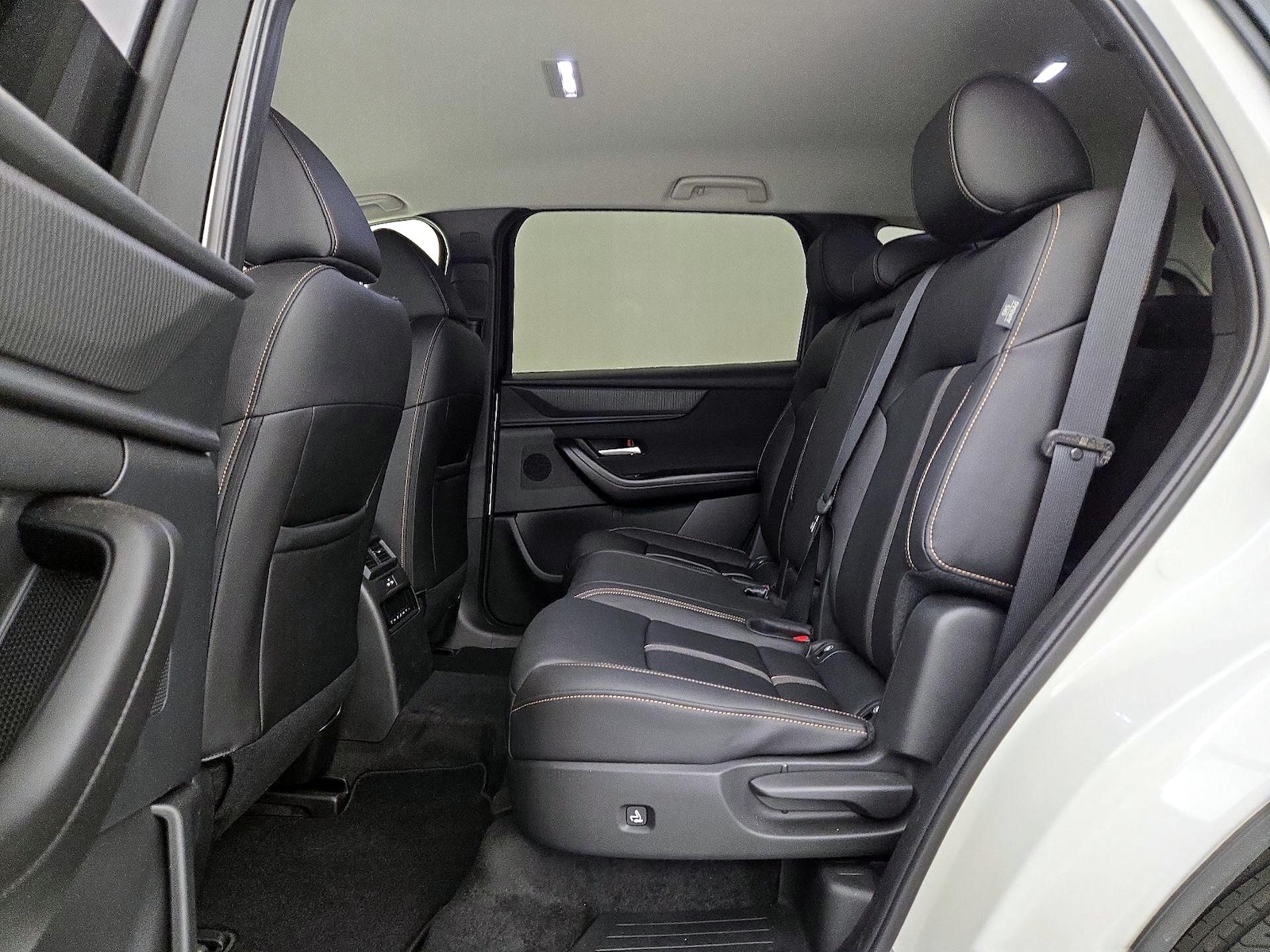 2025 Mazda CX-90 Select Package - Photo 18
