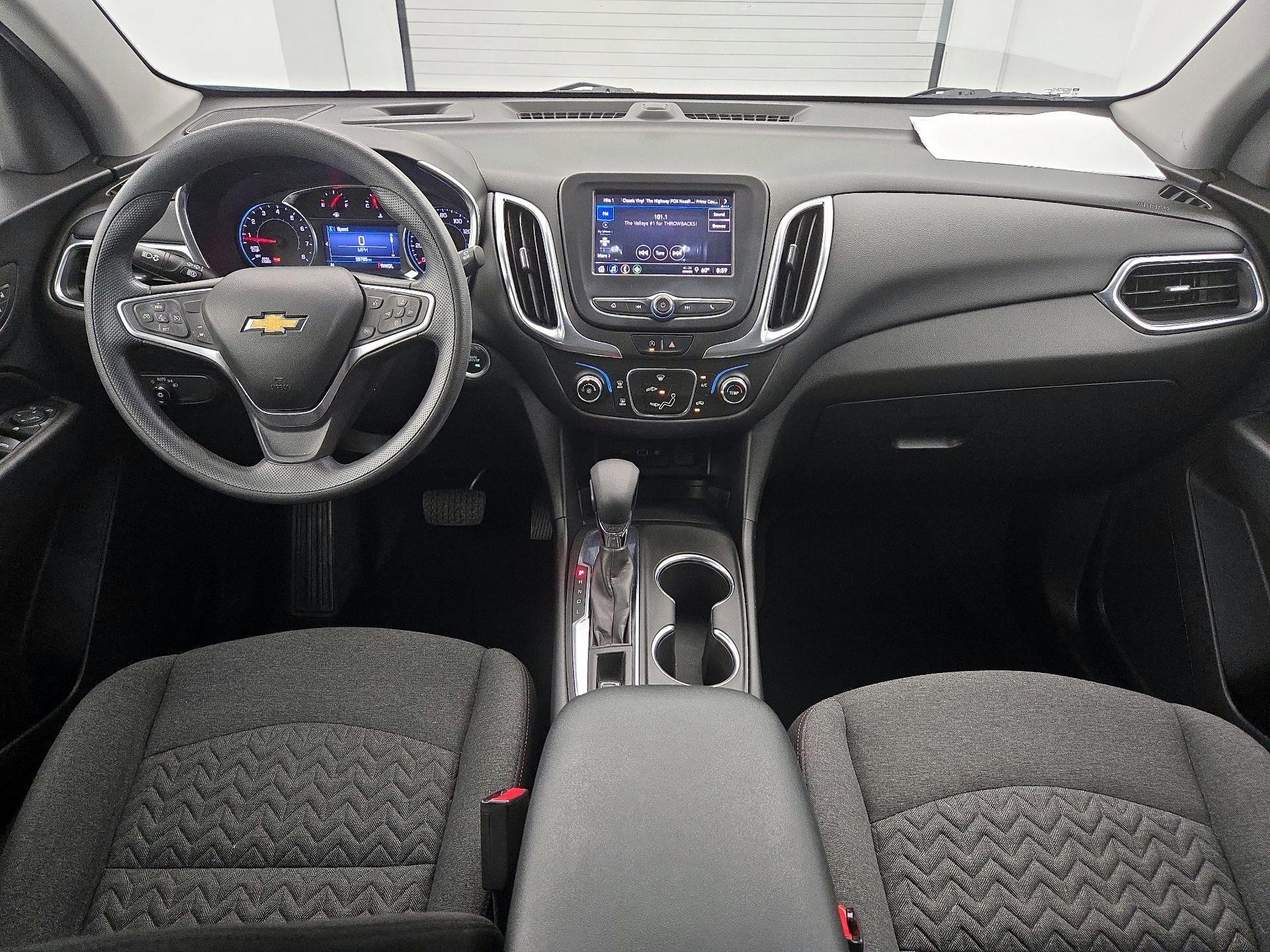 Thumbnail: 2022 Chevrolet Equinox - 9