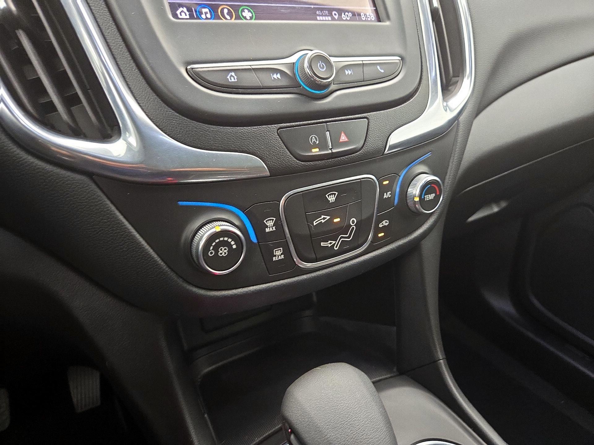 Thumbnail: 2022 Chevrolet Equinox - 16