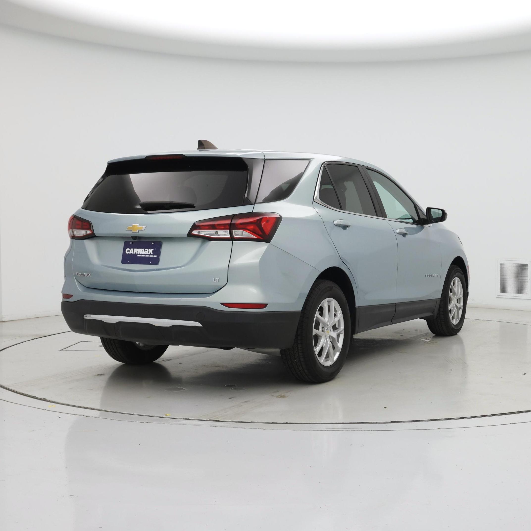 Thumbnail: 2022 Chevrolet Equinox - 8