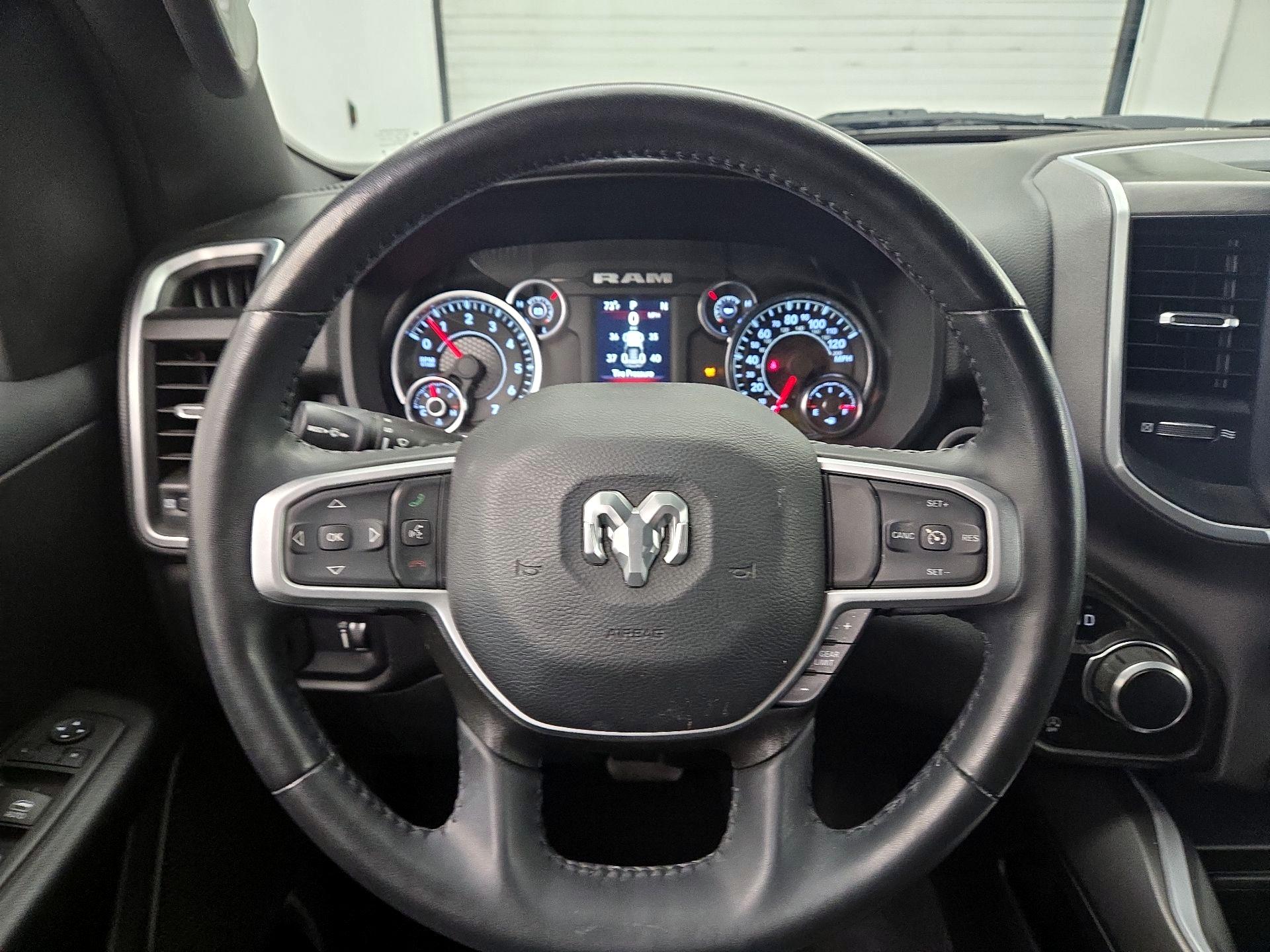 Thumbnail: 2023 RAM 1500 - 10