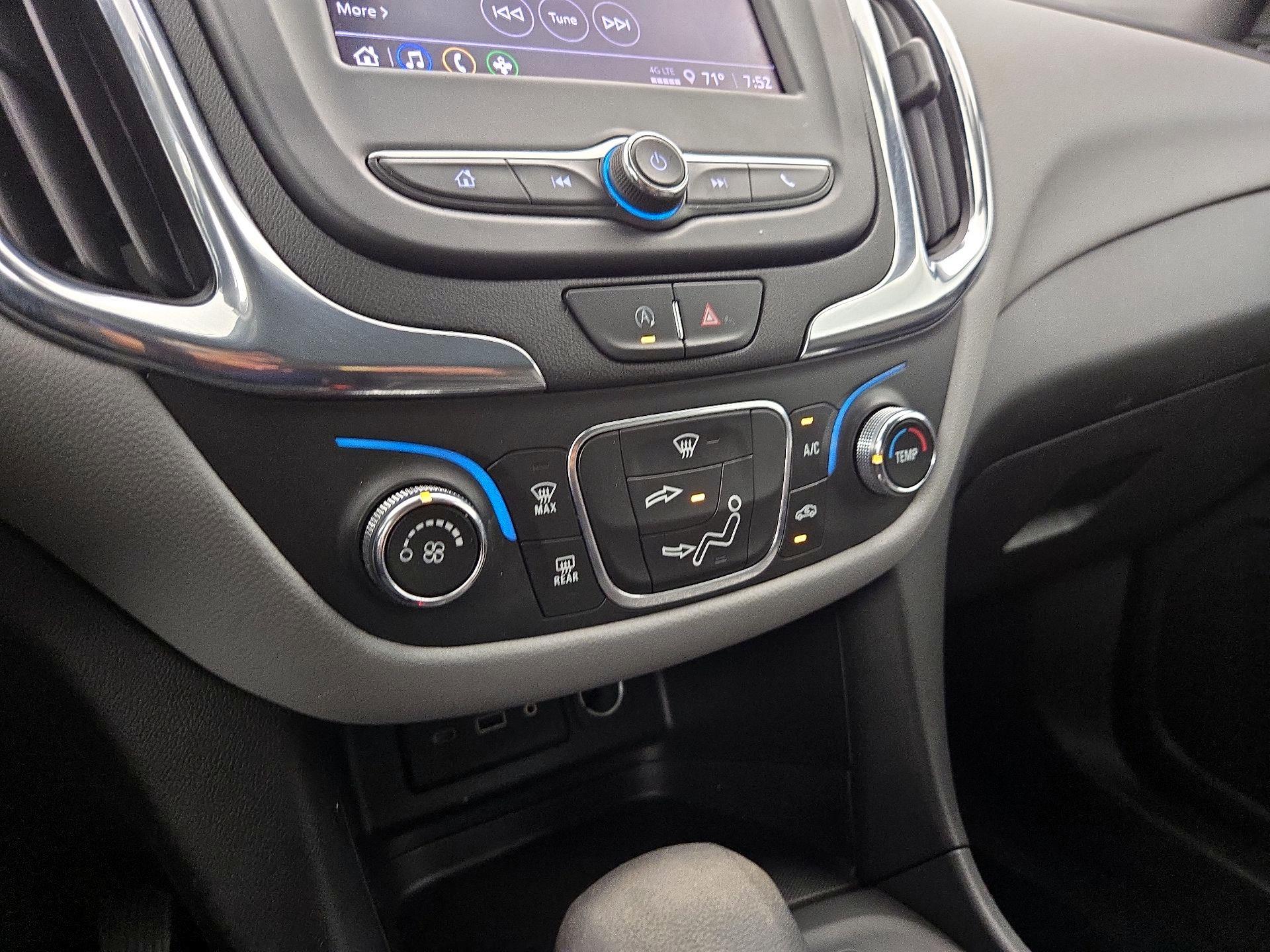 Thumbnail: 2023 Chevrolet Equinox - 16