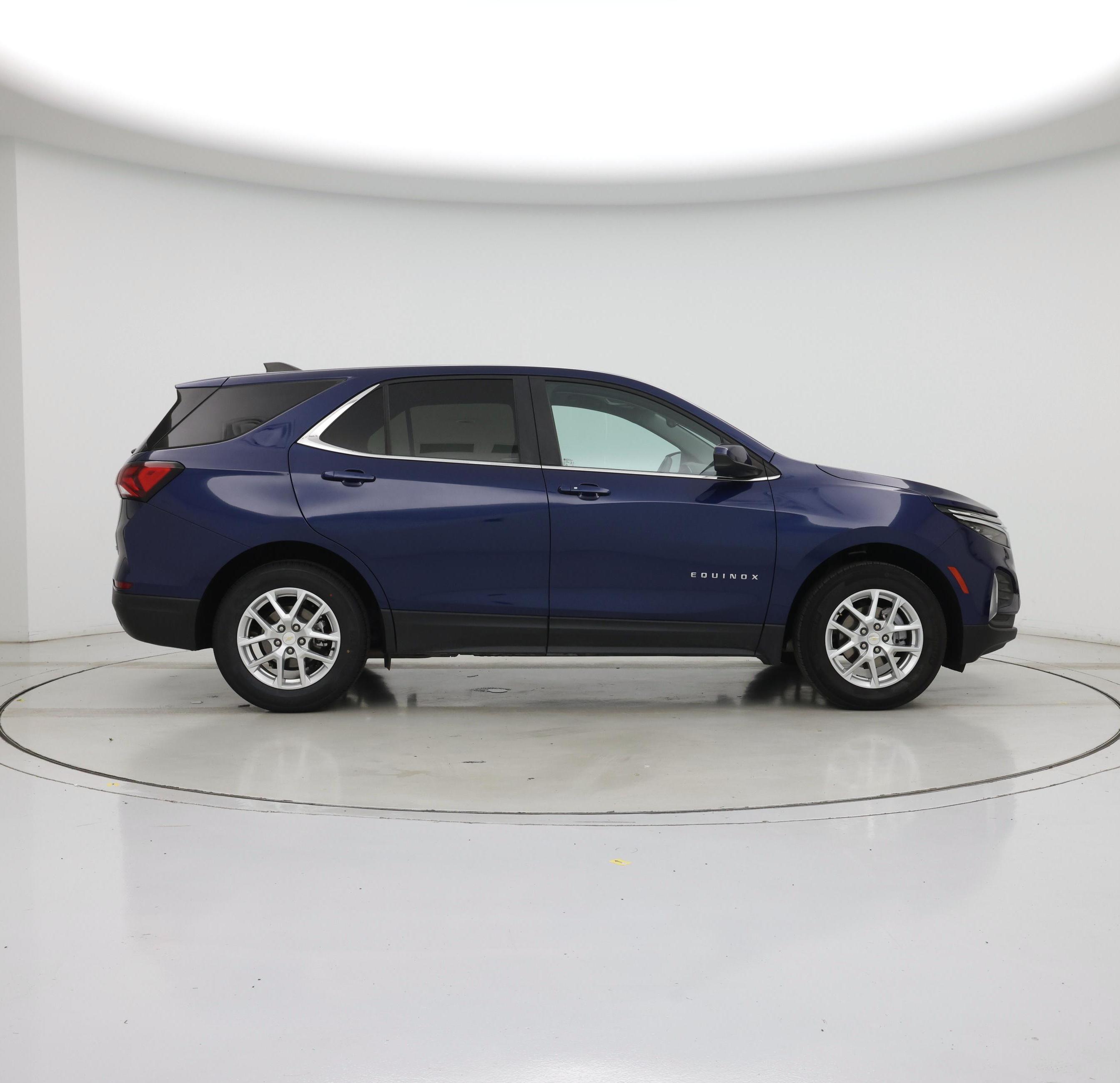 Thumbnail: 2023 Chevrolet Equinox - 7