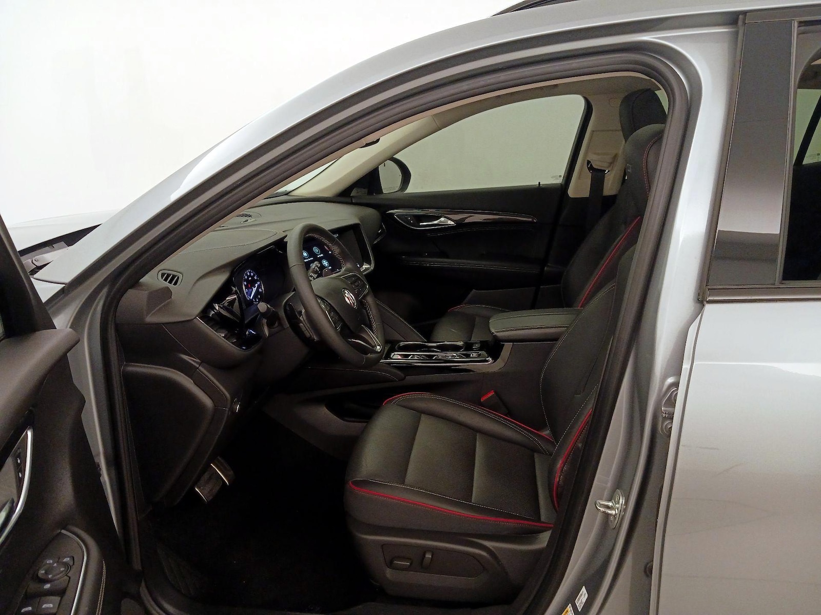 2023 Buick Envision Essence - Photo 12