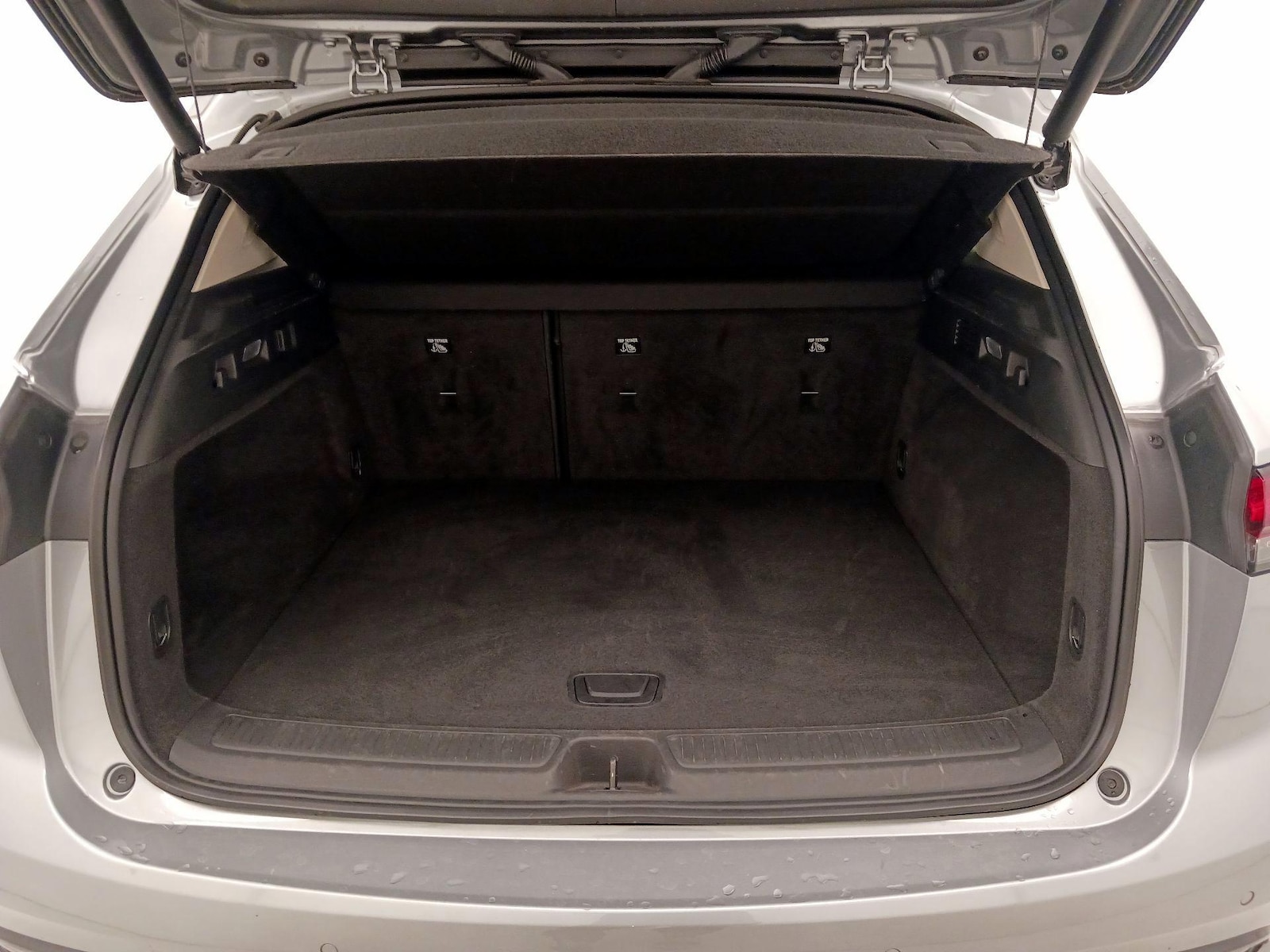 2023 Buick Envision Essence - Photo 22