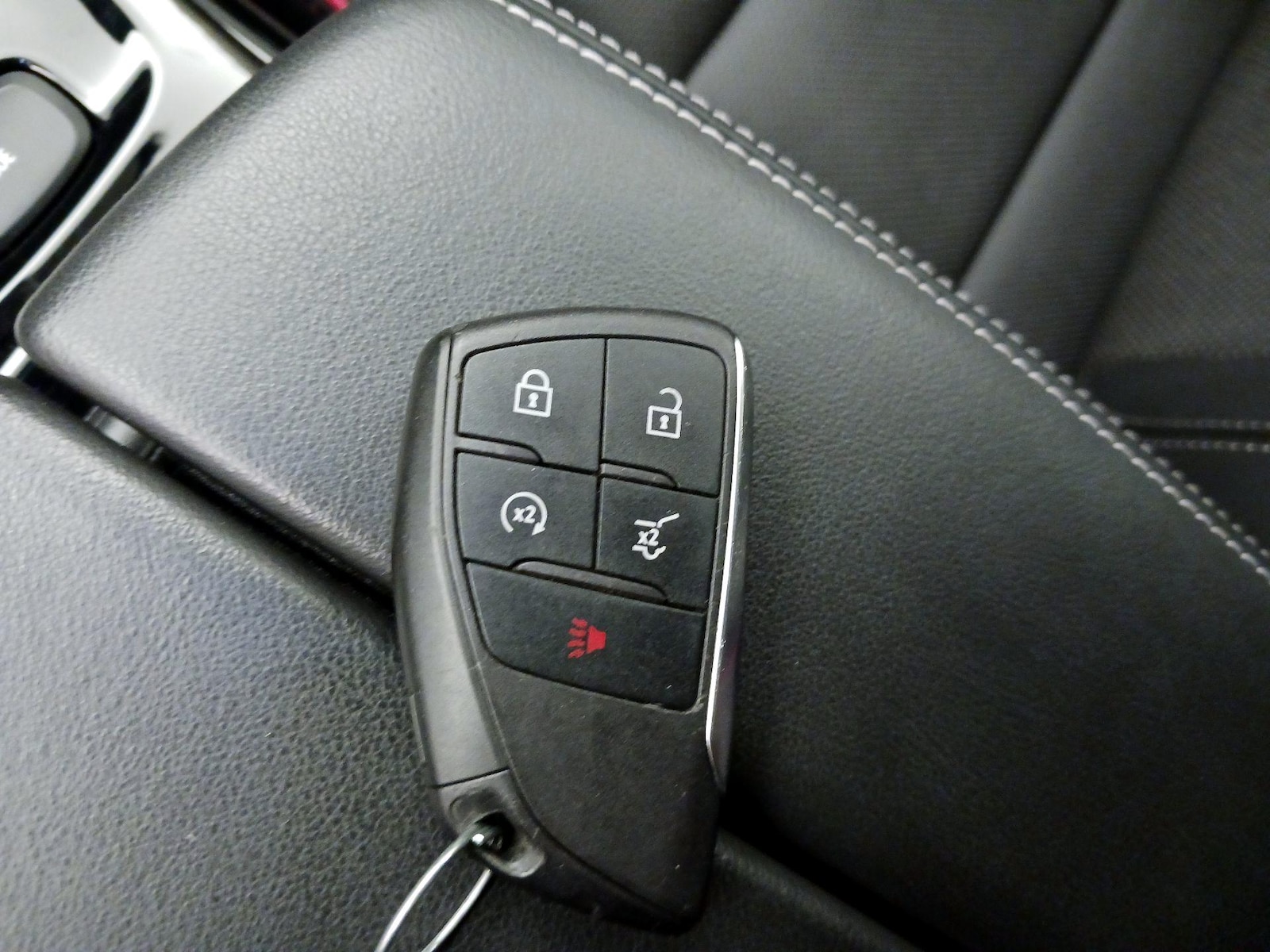 2023 Buick Envision Essence - Photo 24
