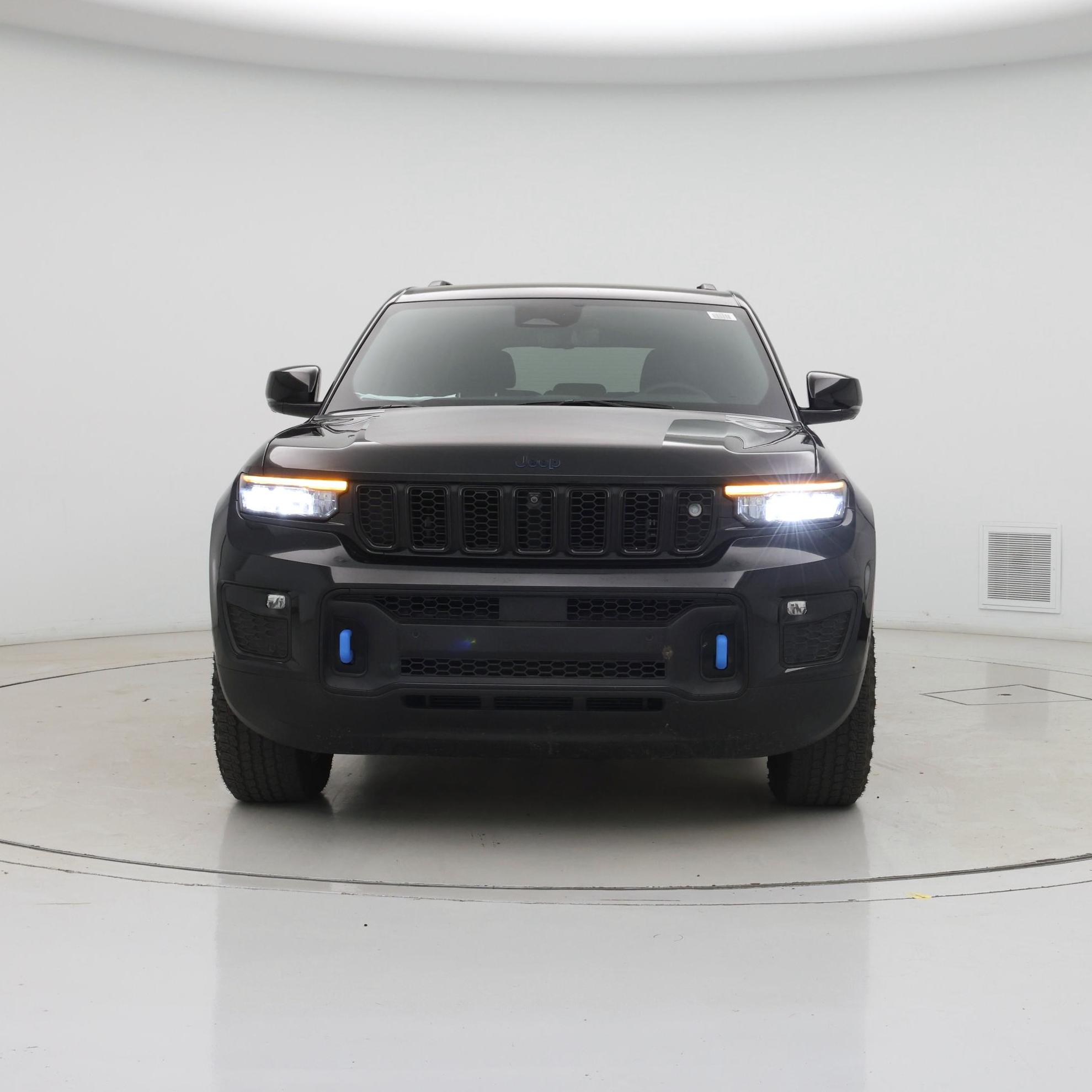 Thumbnail: 2023 Jeep Grand Cherokee - 5