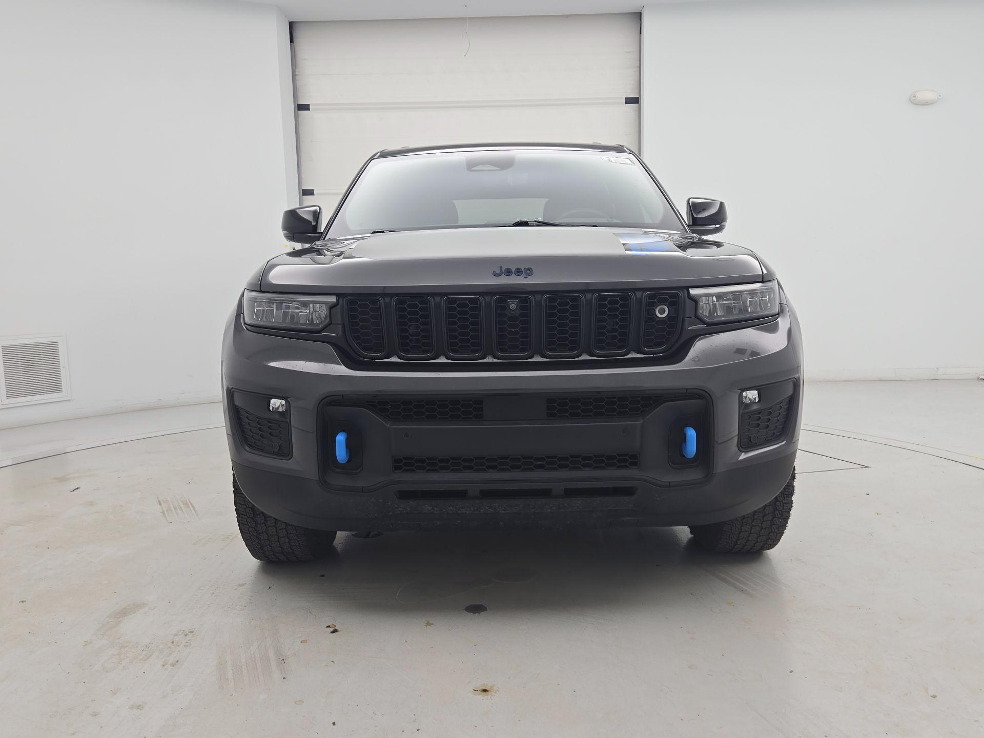 Thumbnail: 2023 Jeep Grand Cherokee - 2