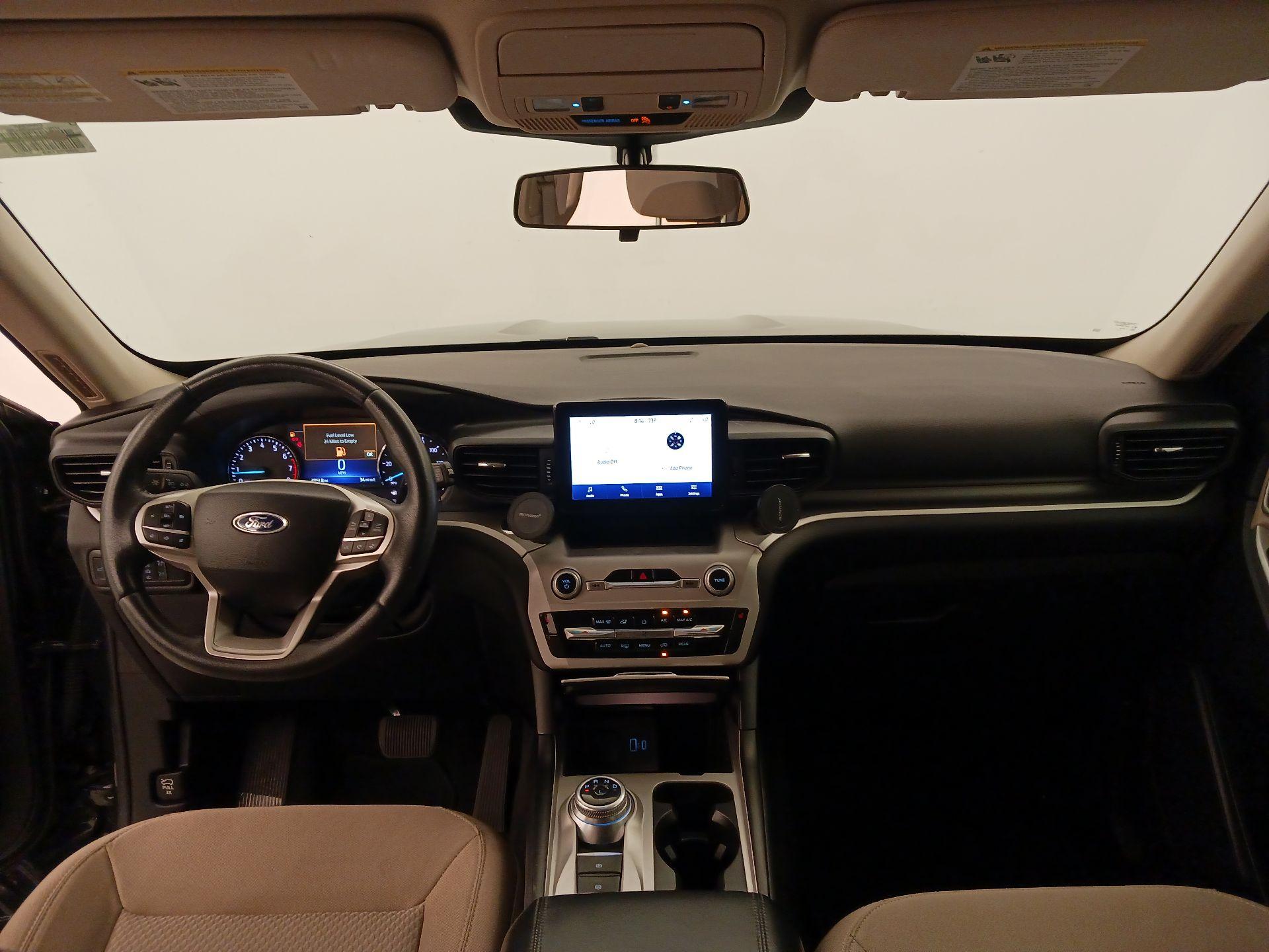 Thumbnail: 2022 Ford Explorer - 9