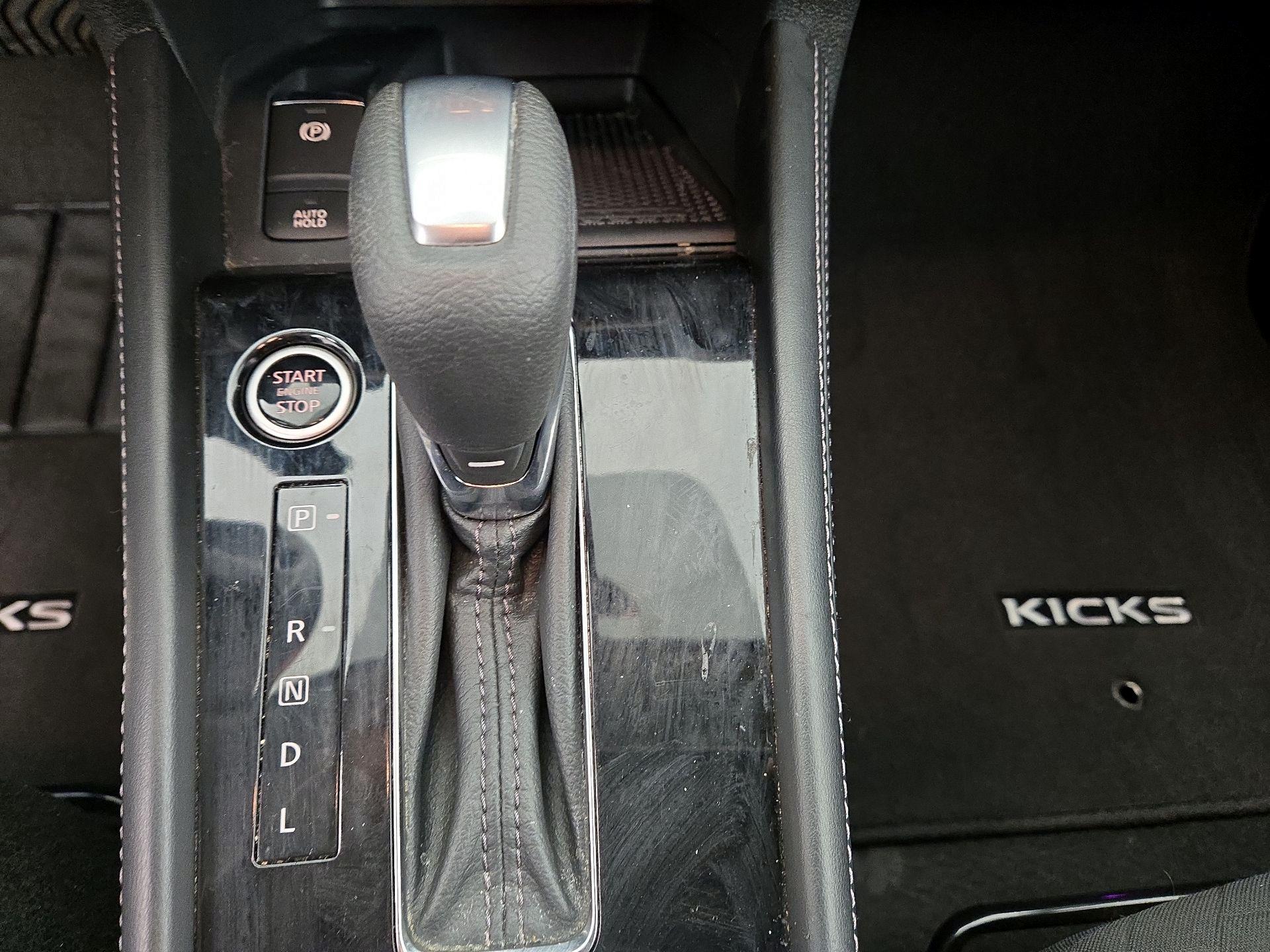Thumbnail: 2022 Nissan Kicks - 14