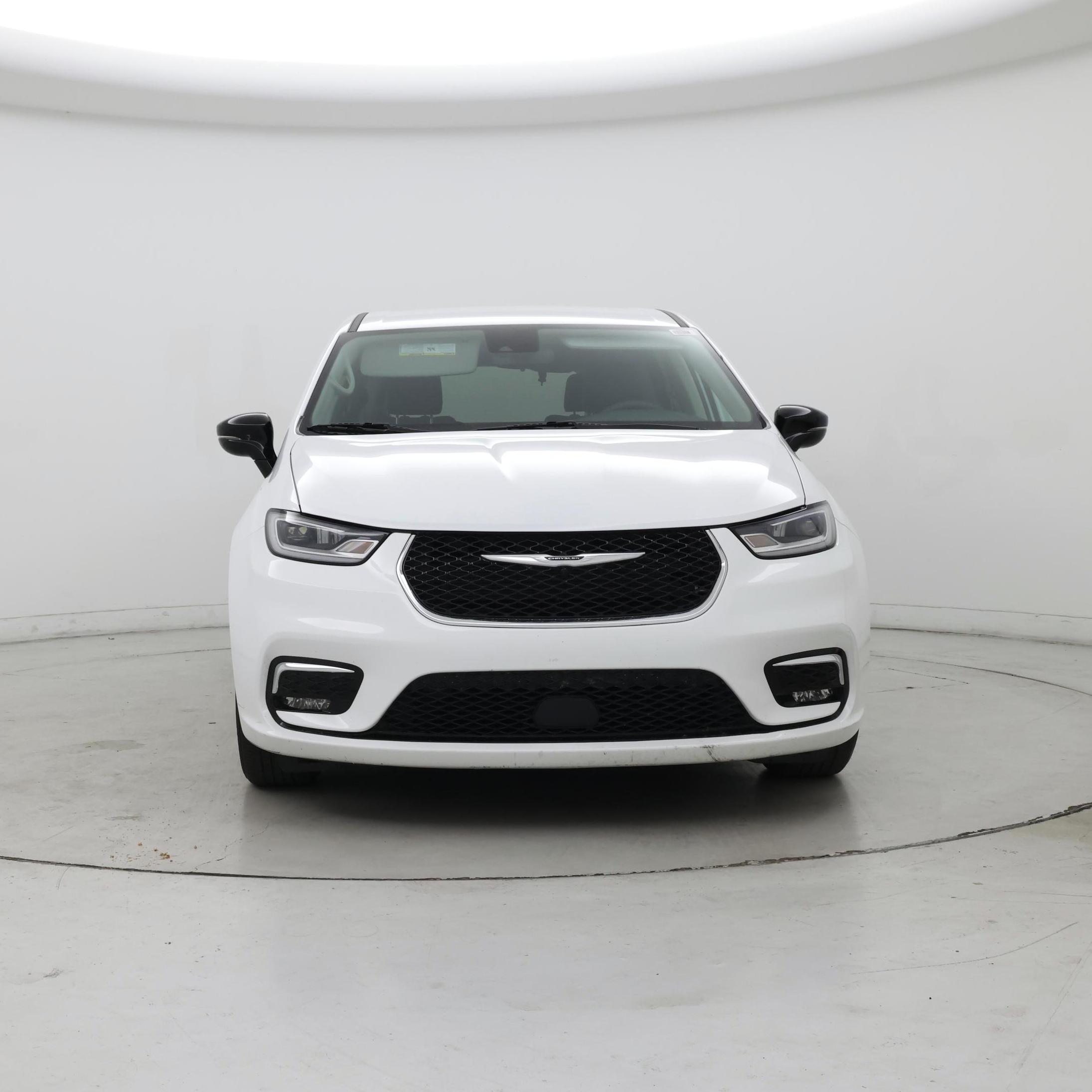 Thumbnail: 2024 Chrysler Pacifica - 5