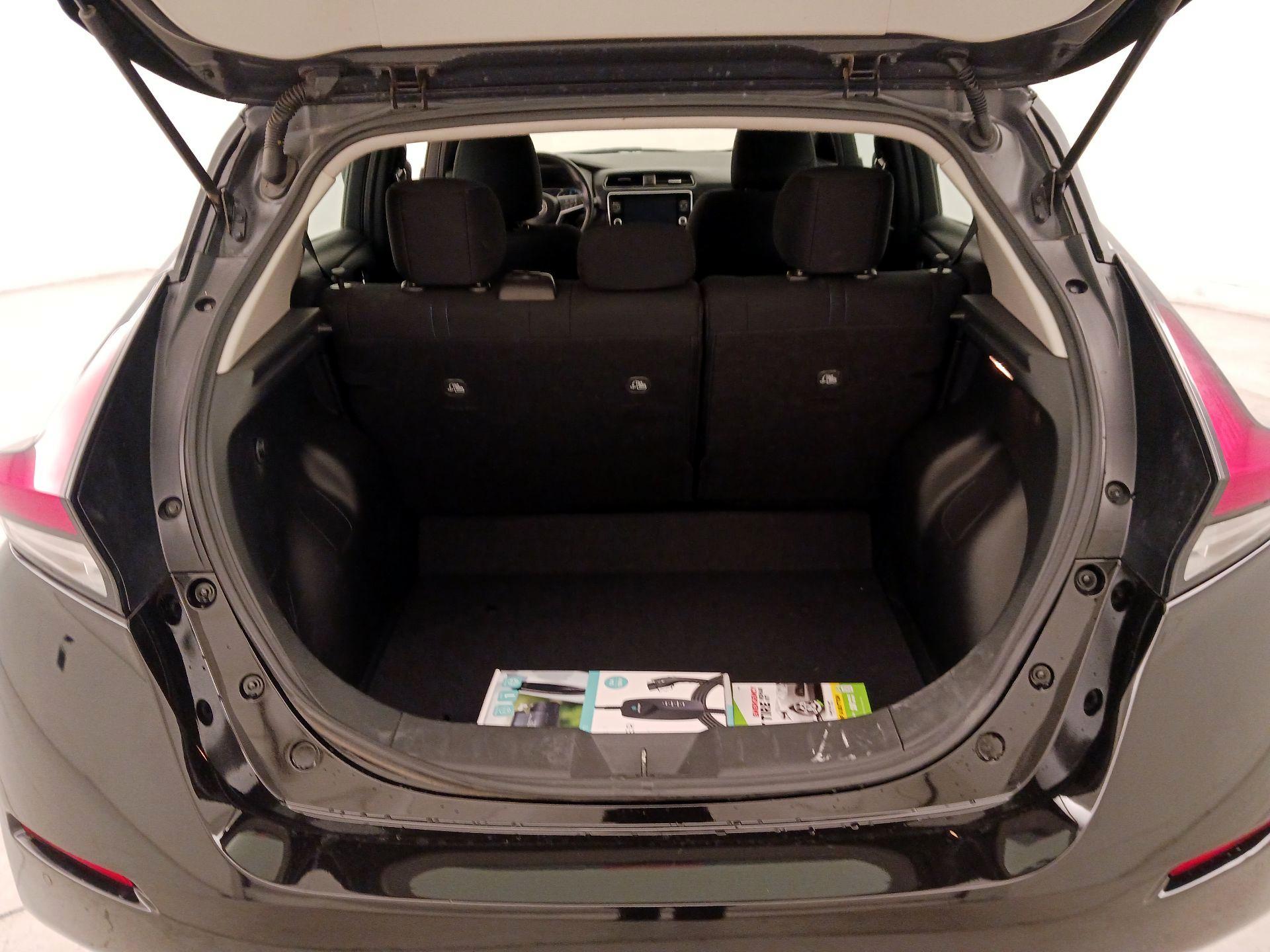 Thumbnail: 2023 Nissan Leaf - 20