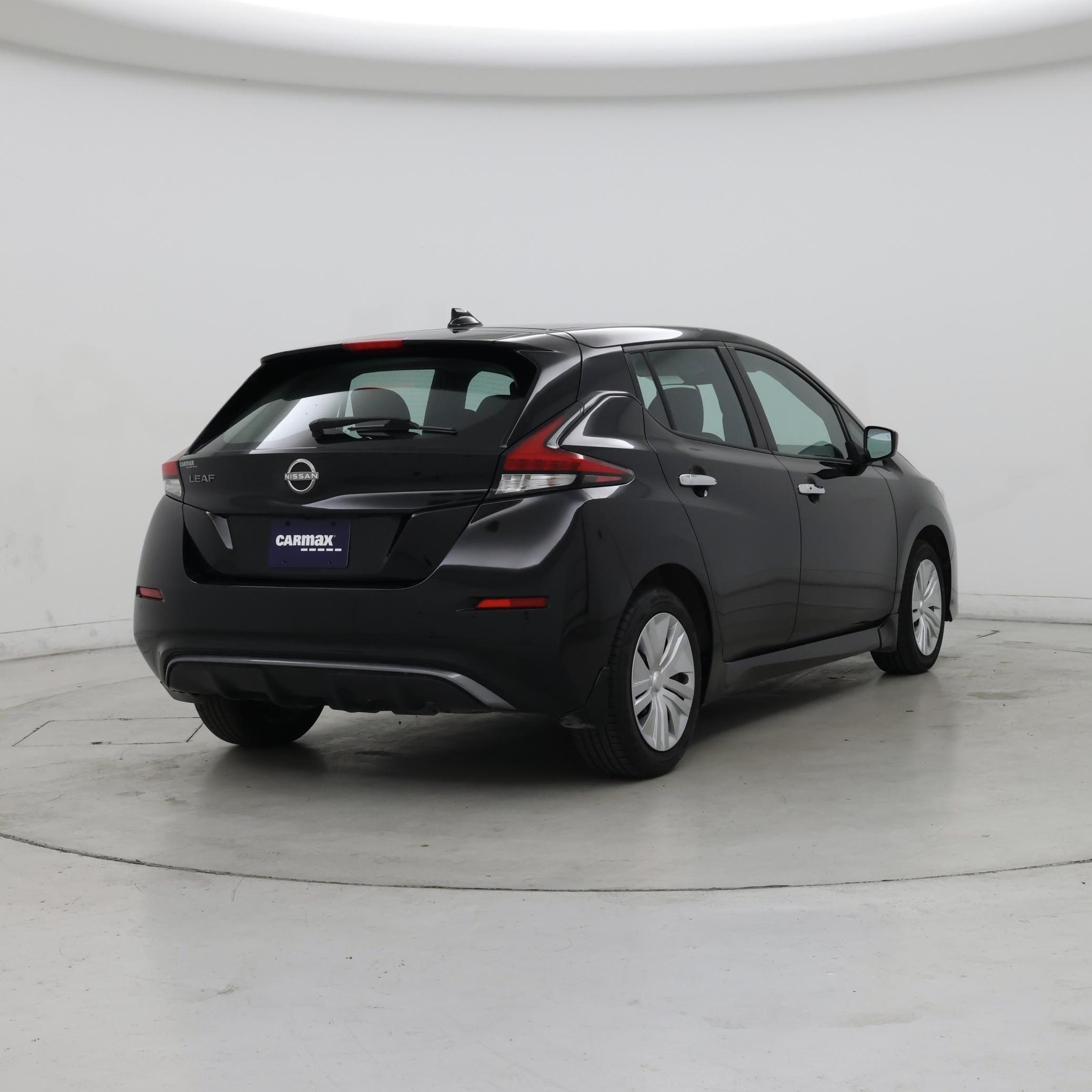Thumbnail: 2023 Nissan Leaf - 8