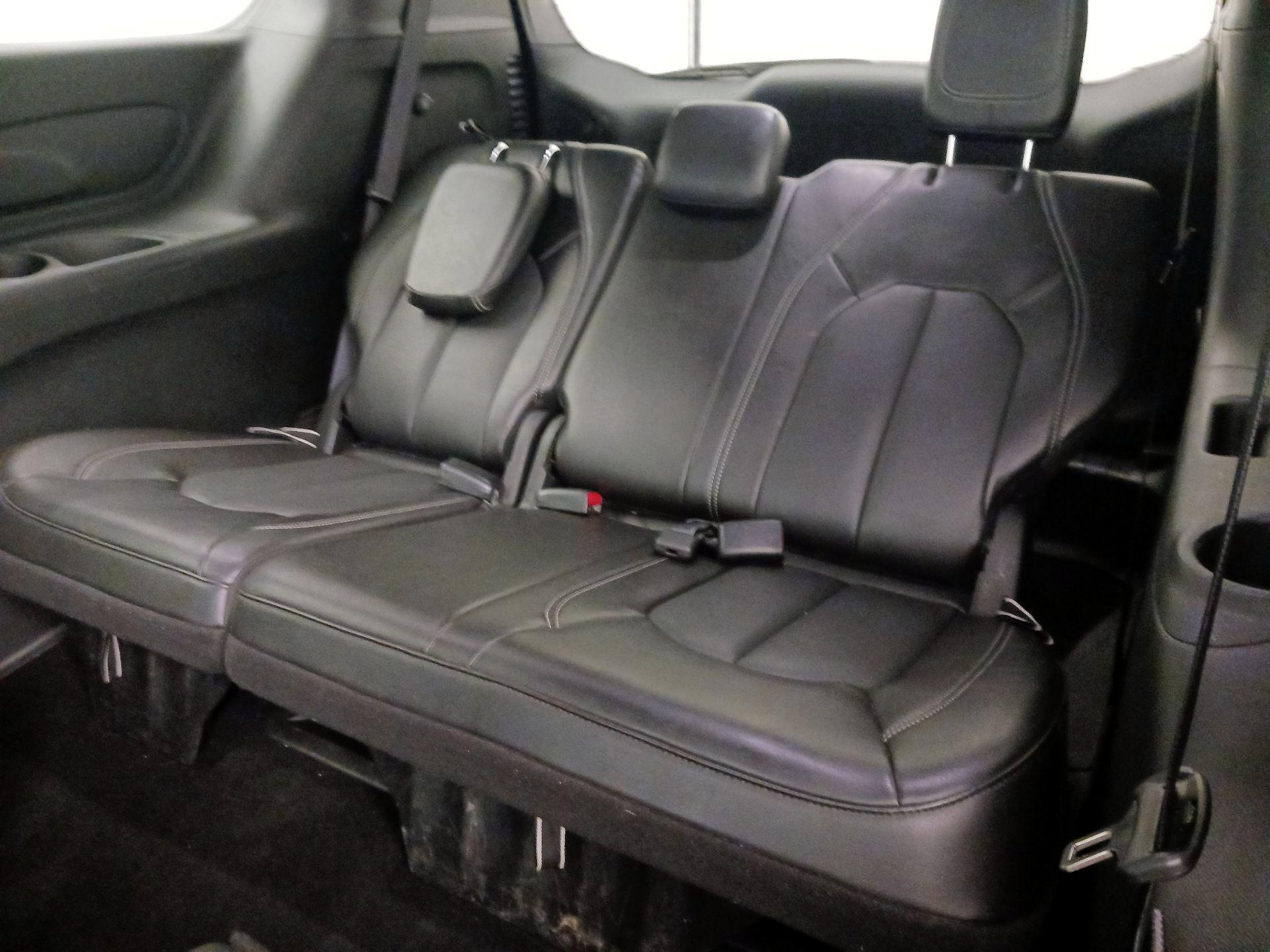 Thumbnail: 2025 Chrysler Pacifica - 20