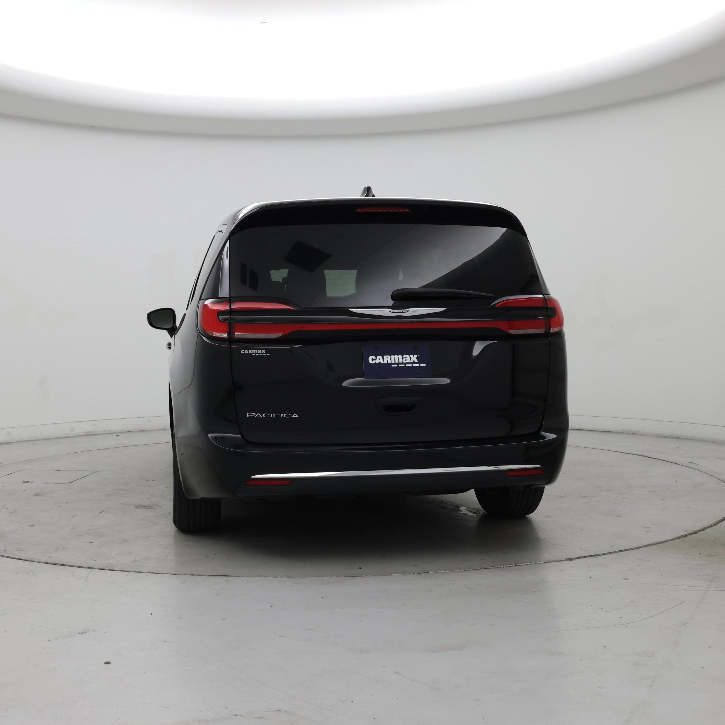 Thumbnail: 2025 Chrysler Pacifica - 6