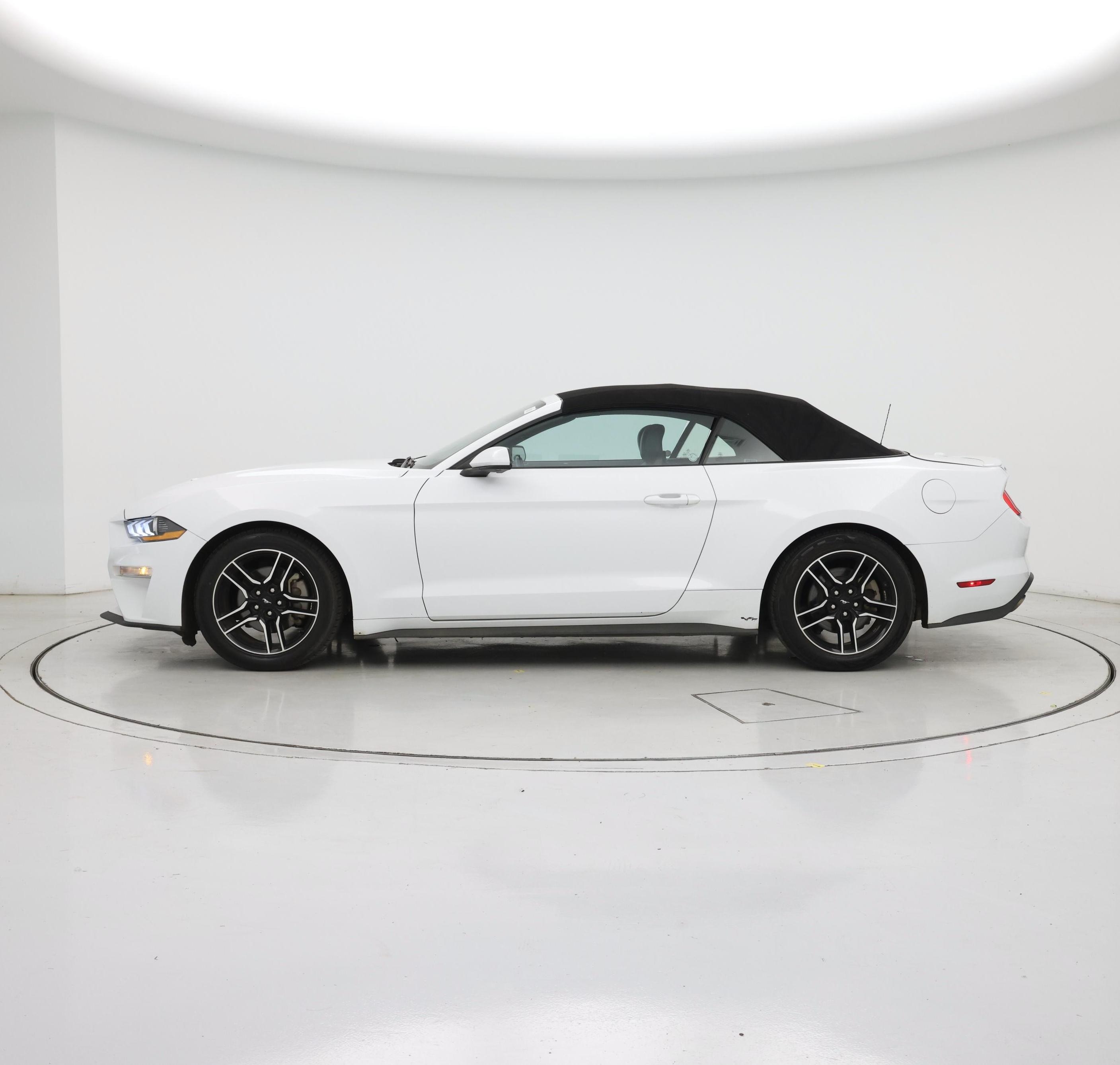 Thumbnail: 2023 Ford Mustang - 3