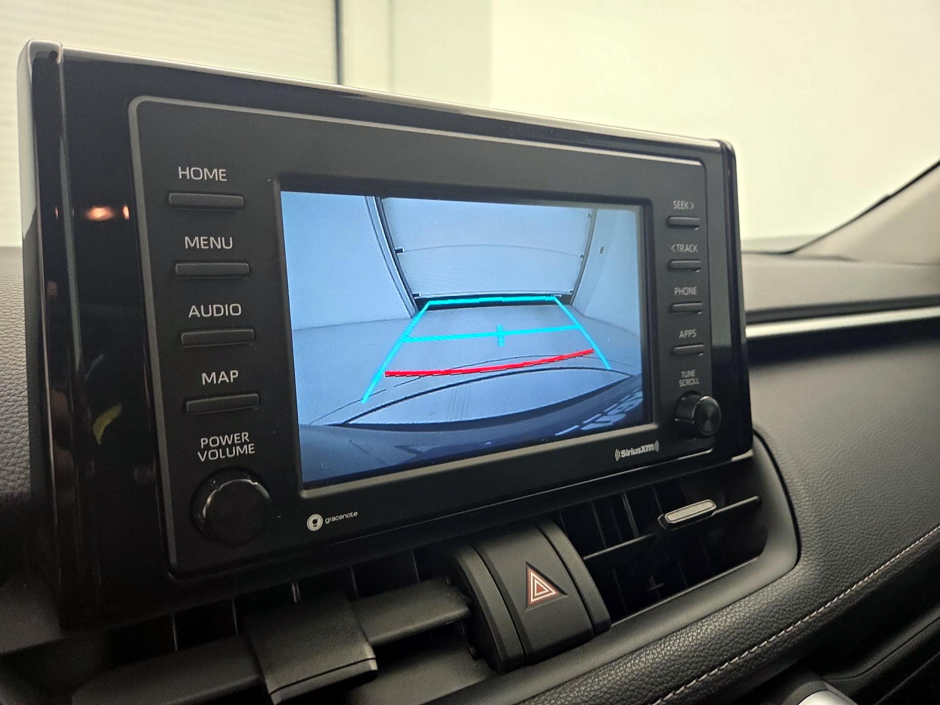 Thumbnail: 2021 Toyota RAV4 - 14