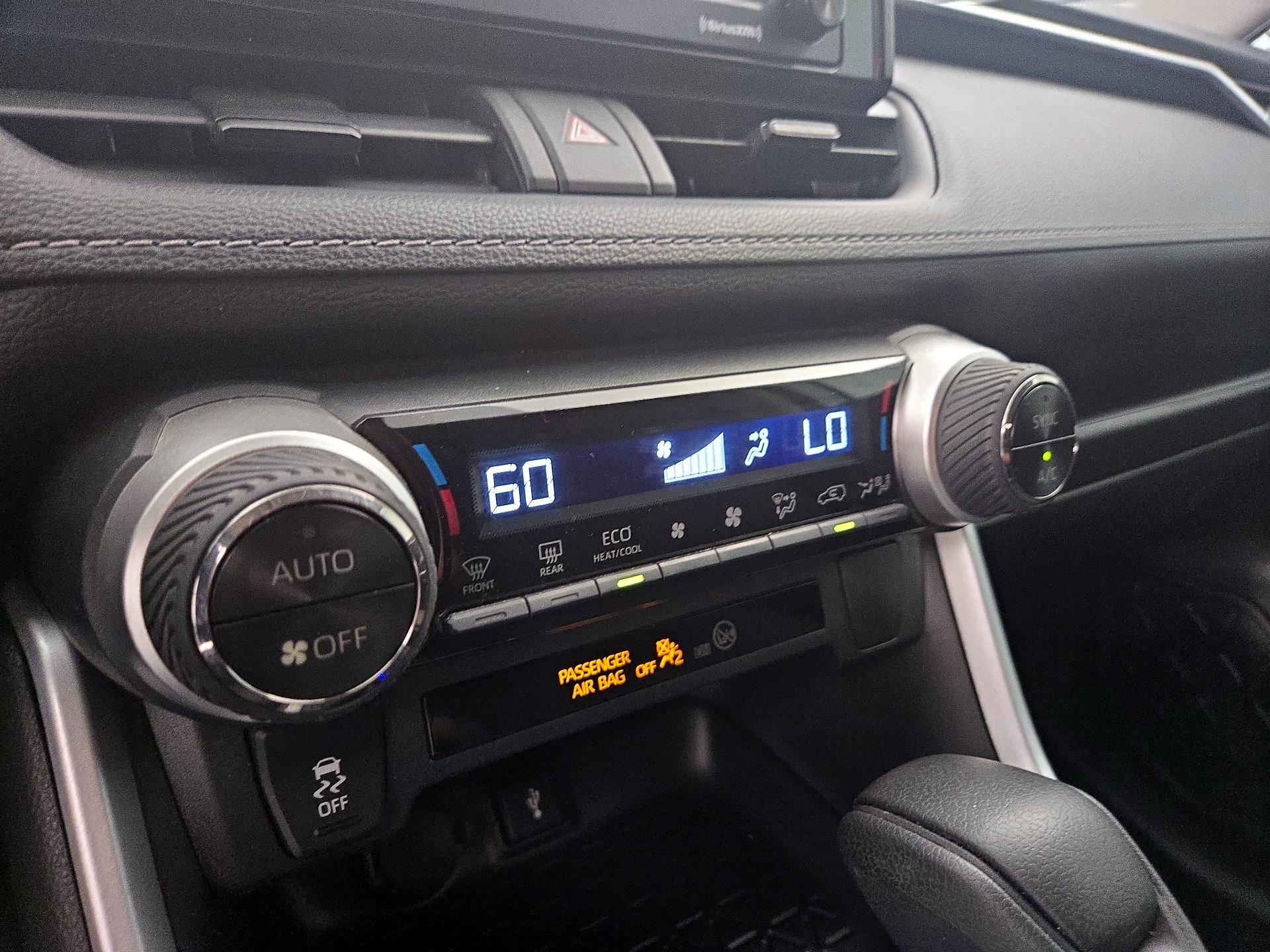 Thumbnail: 2021 Toyota RAV4 - 16