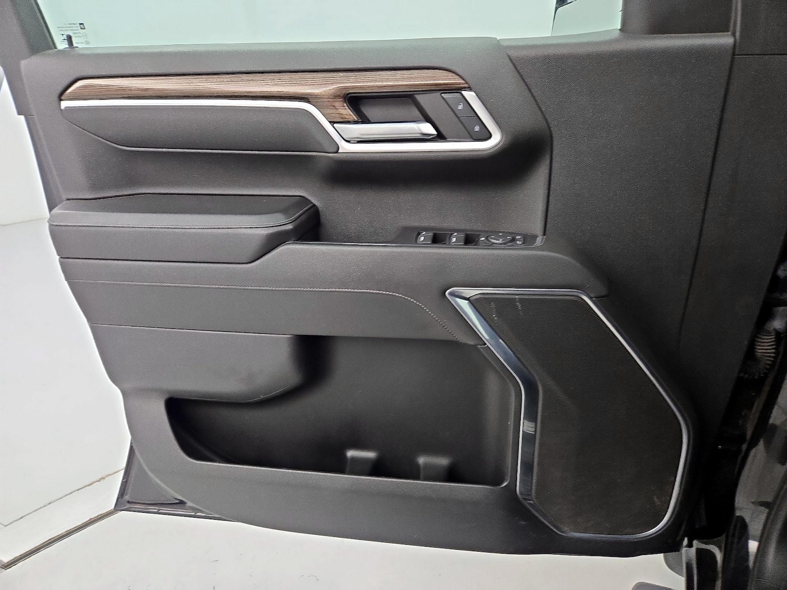 2022 Chevrolet Silverado 1500 RST - Photo 11