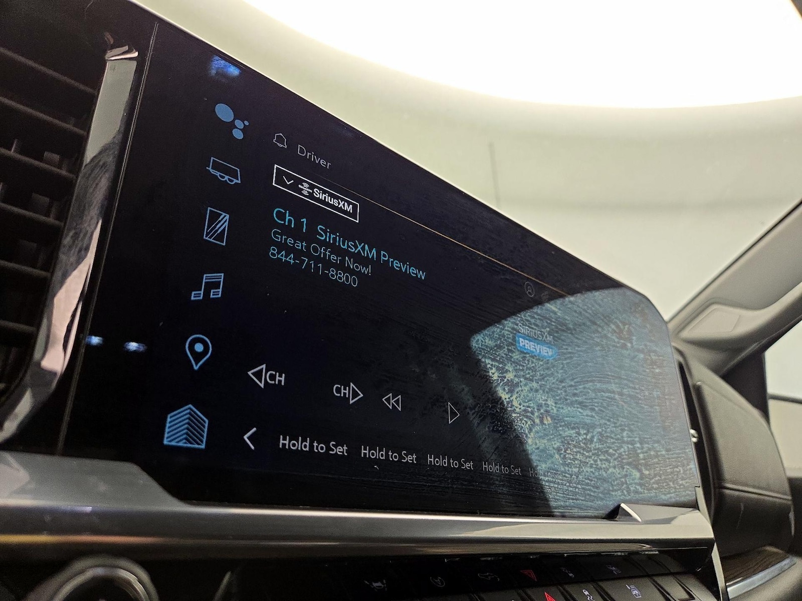 2022 Chevrolet Silverado 1500 RST - Photo 15
