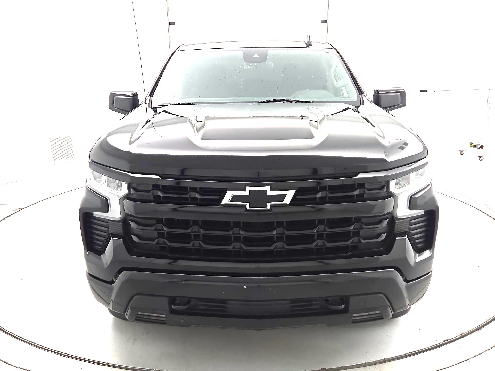 Thumbnail: 2022 Chevrolet Silverado 1500 - 2