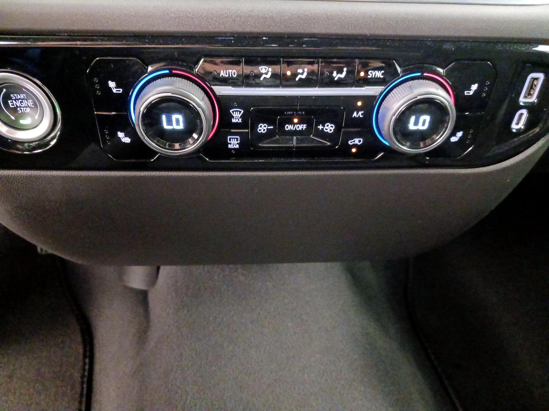 Thumbnail: 2023 Chevrolet Silverado 1500 - 16