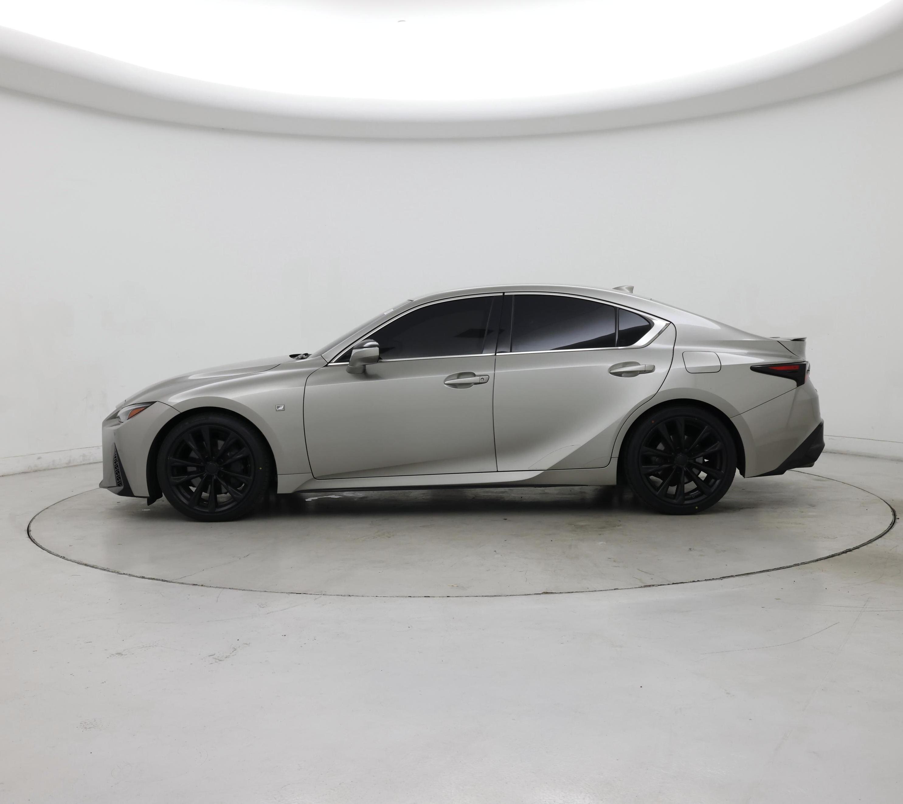 Thumbnail: 2021 Lexus IS - 3