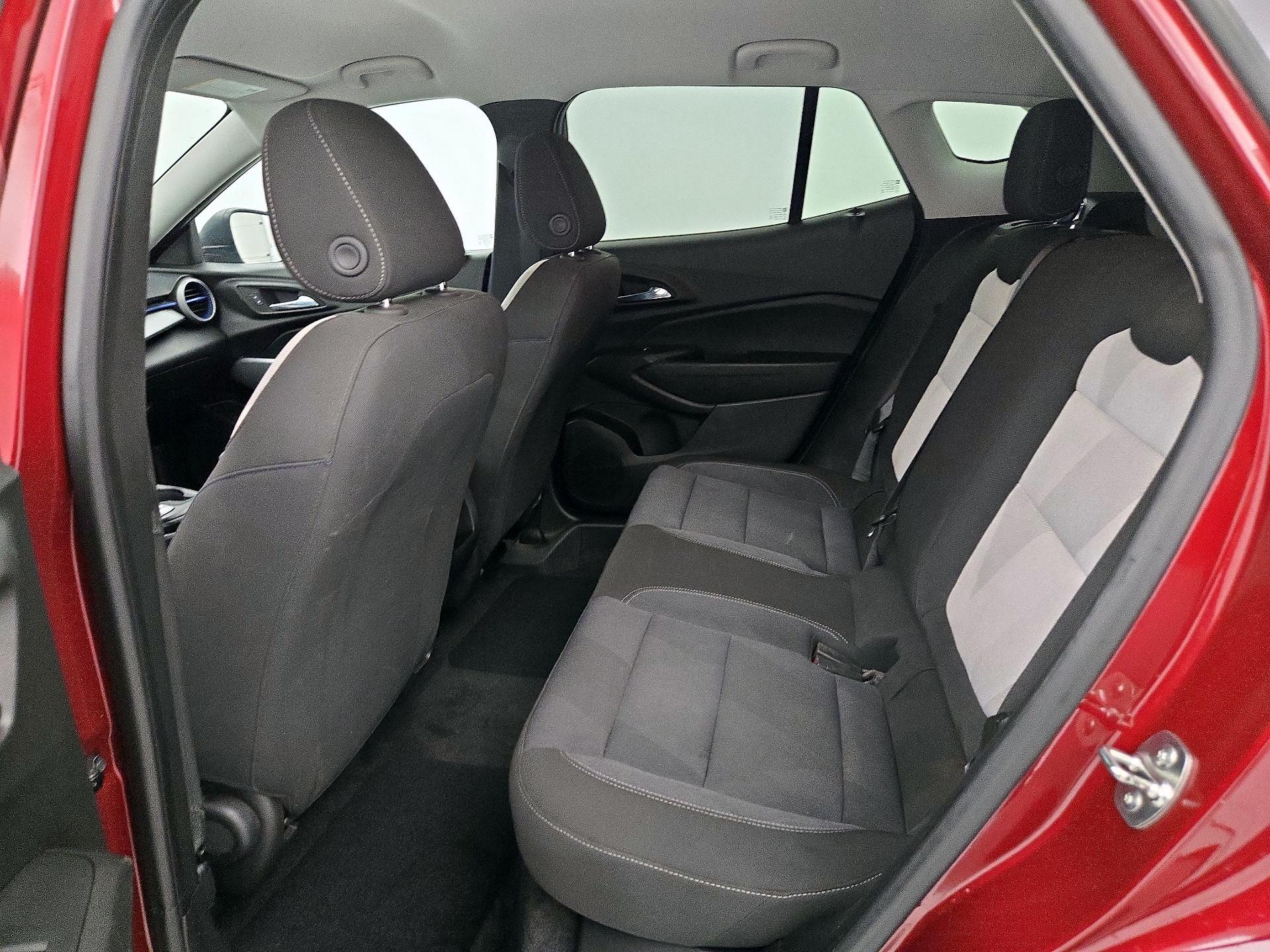 Thumbnail: 2024 Chevrolet Trax - 17